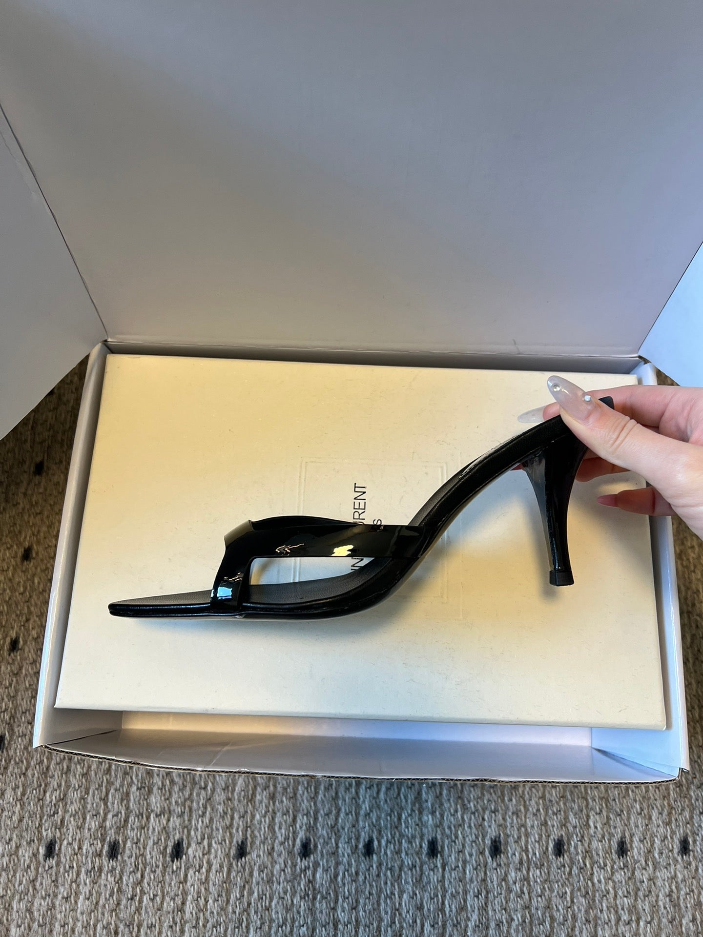 YSL 26ss High Heeled Mules 75 Black Patent Leather Cowhide 651767