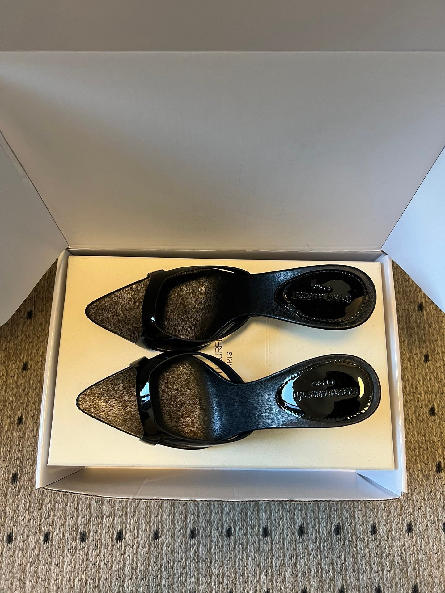 YSL 26ss High Heeled Mules 75 Black Patent Leather Cowhide 651767
