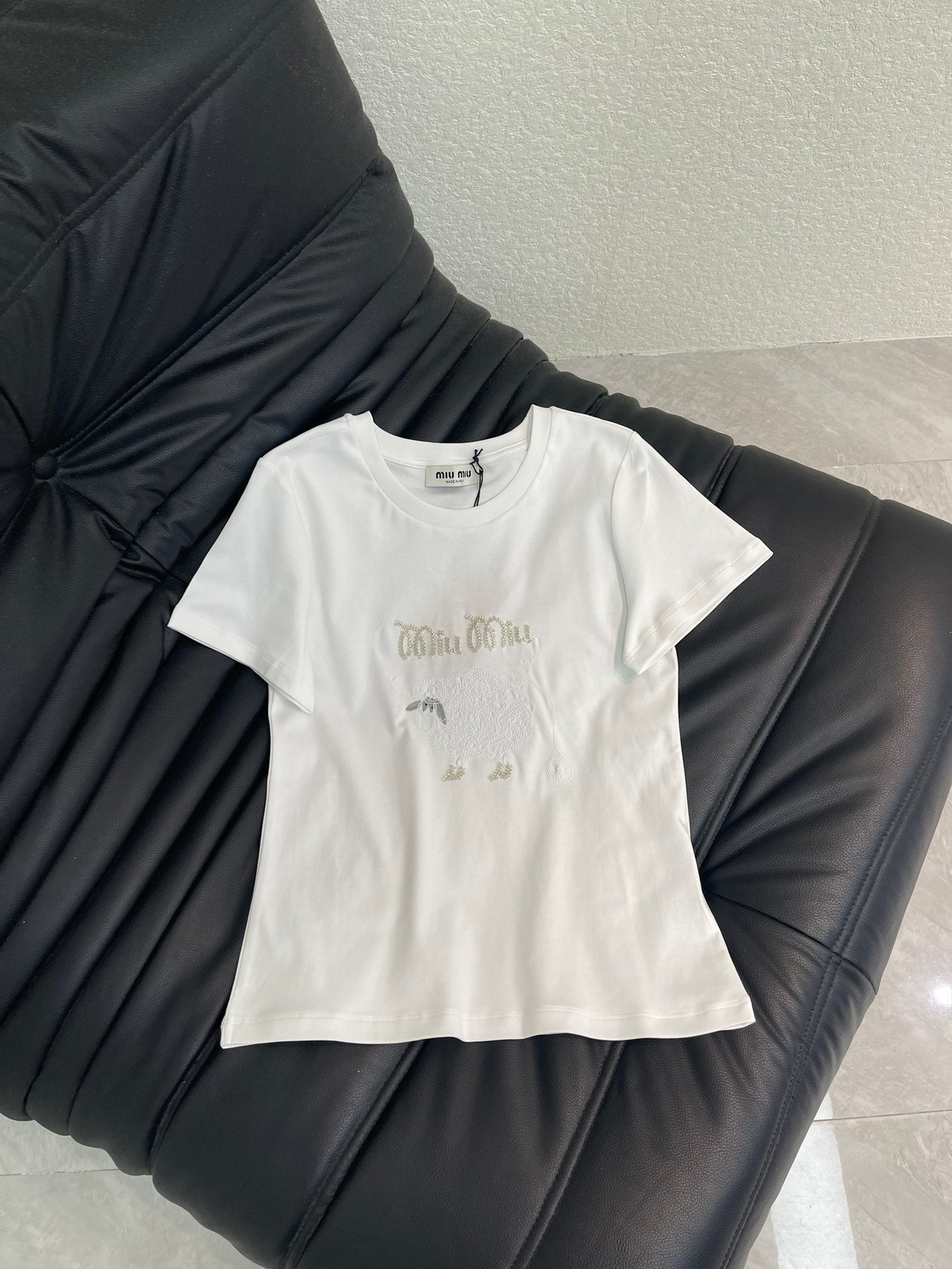 Miumiu 2026 Embroidered Sheep Short-Sleeve T-Shirt Cotton 343442