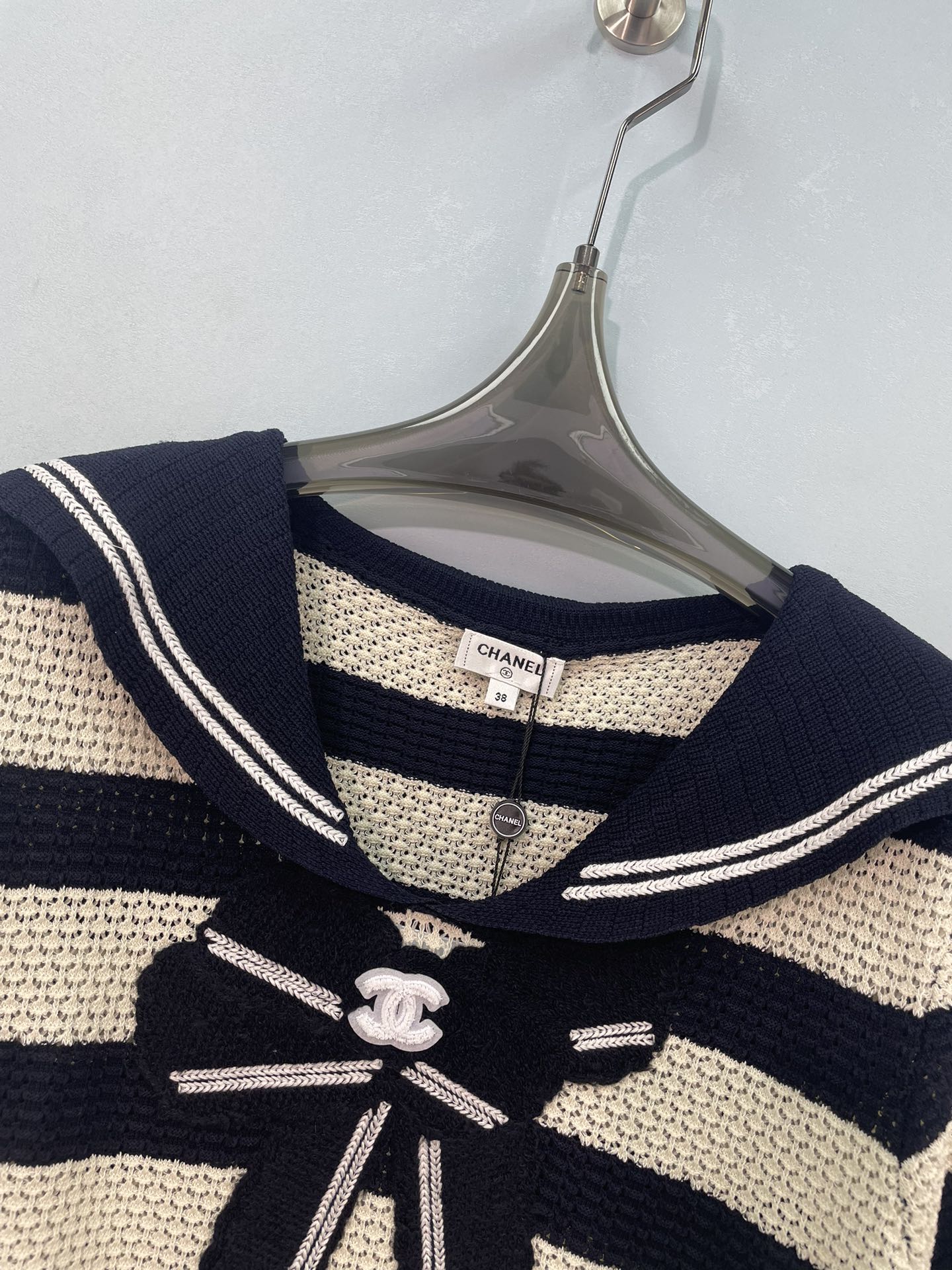 Chanel 2026 Bow Tie Shirt Black Cream Wool 613010