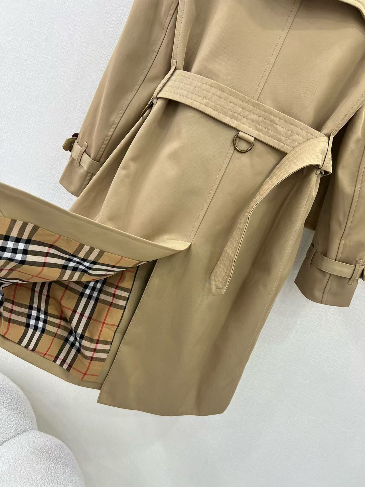 Burberry Trench Coat Beige Cotton