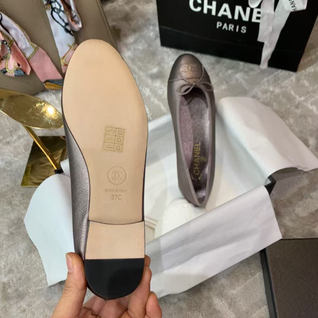 Ballet Flat Grey Chocolate Grained Calfskin
