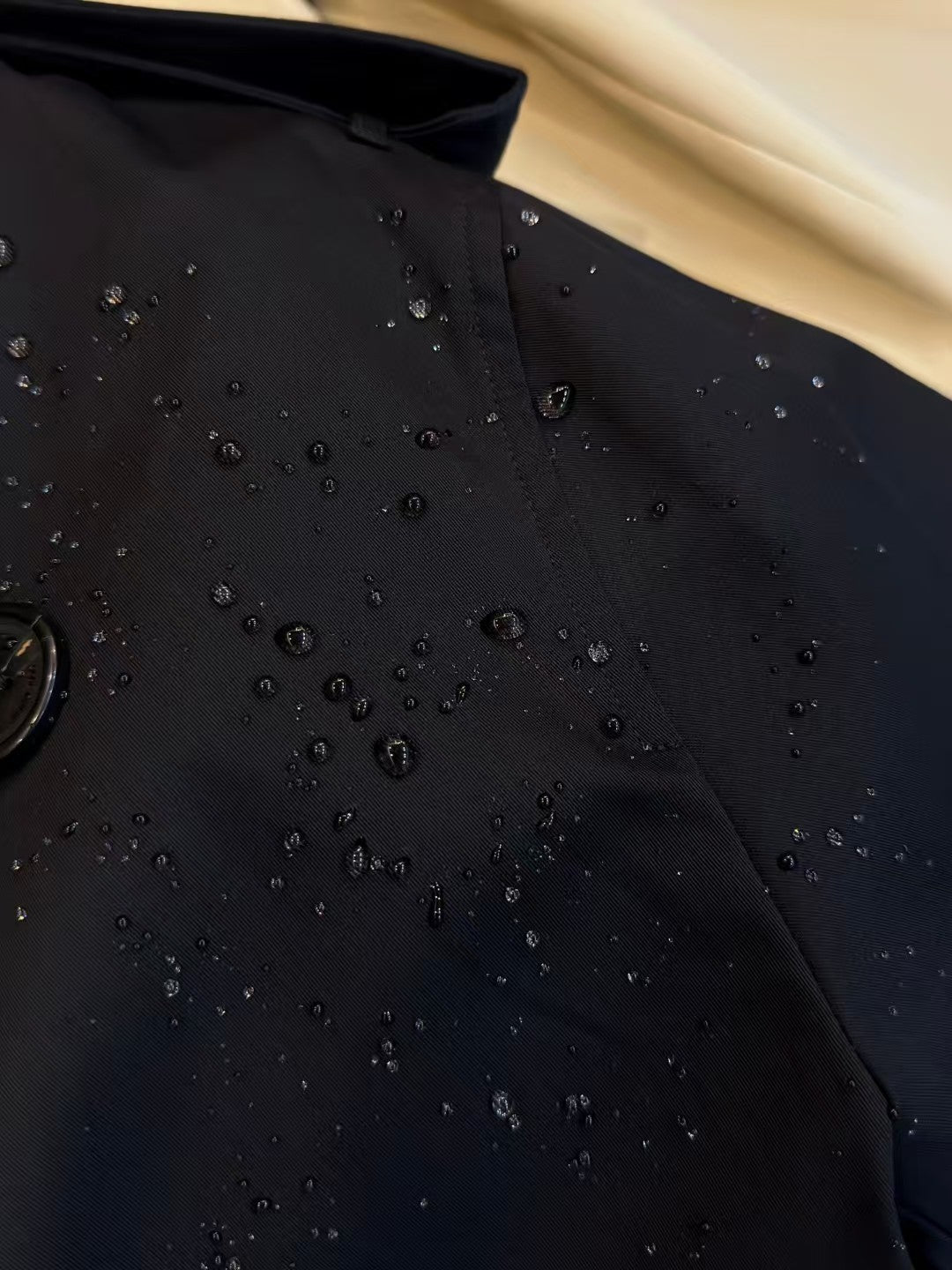 Mid-length Kensington Heritage Trench Coat Black