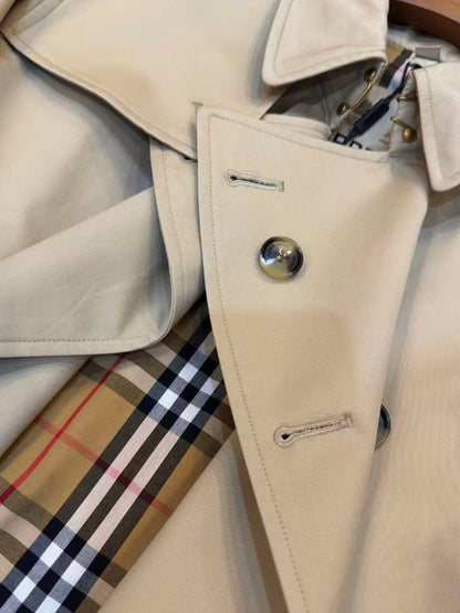 Mid-length Kensington Heritage Trench Coat Beige