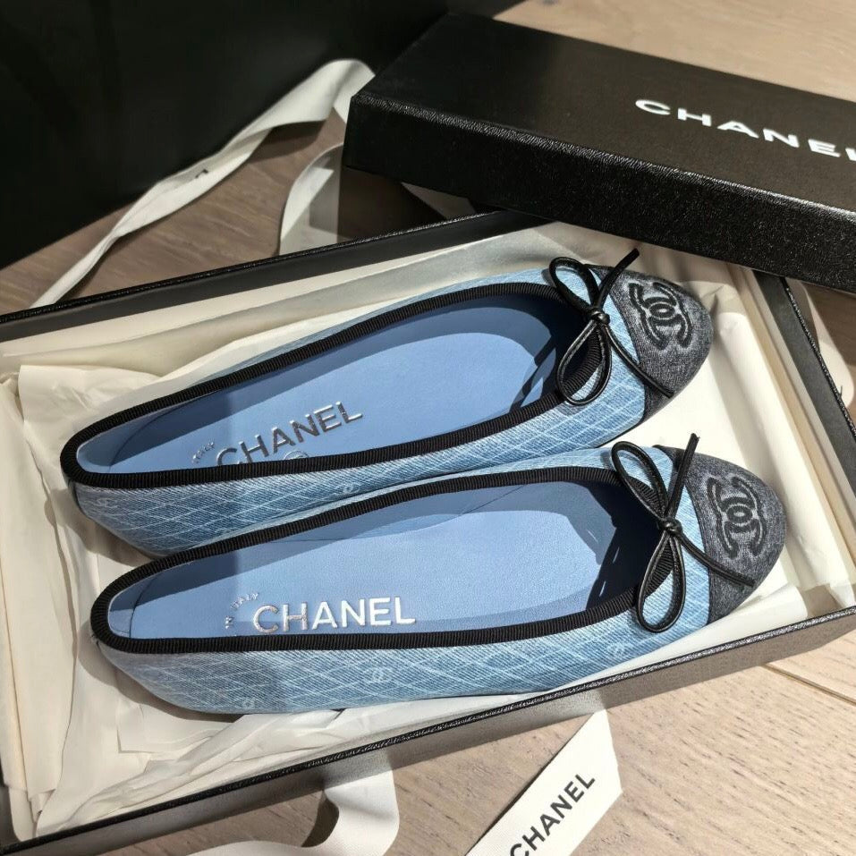 CC 25 Ballet Flat Denim White Quilted