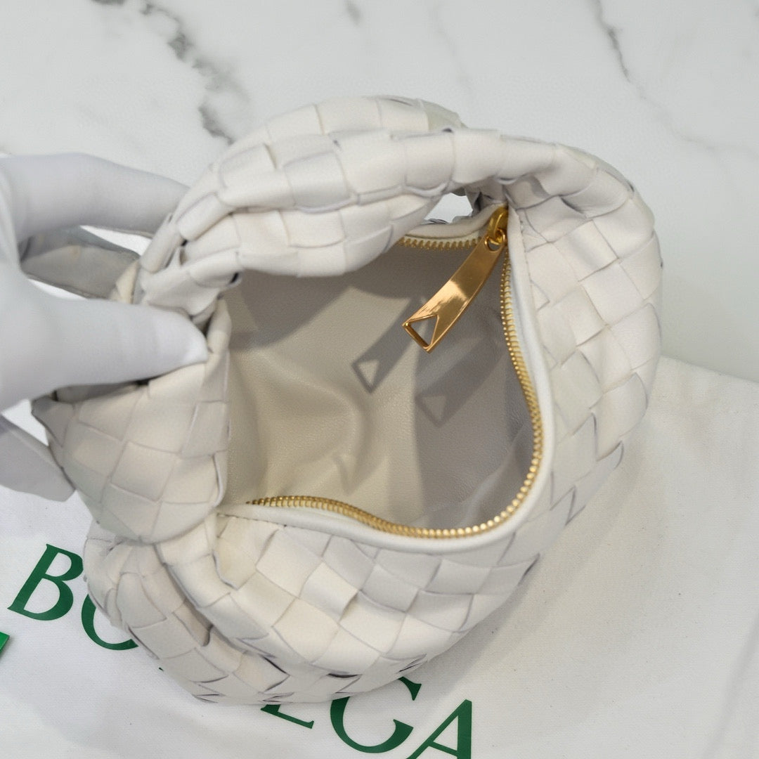 BV 24 Mini Jodie 28 White Lambskin Gold Hardware