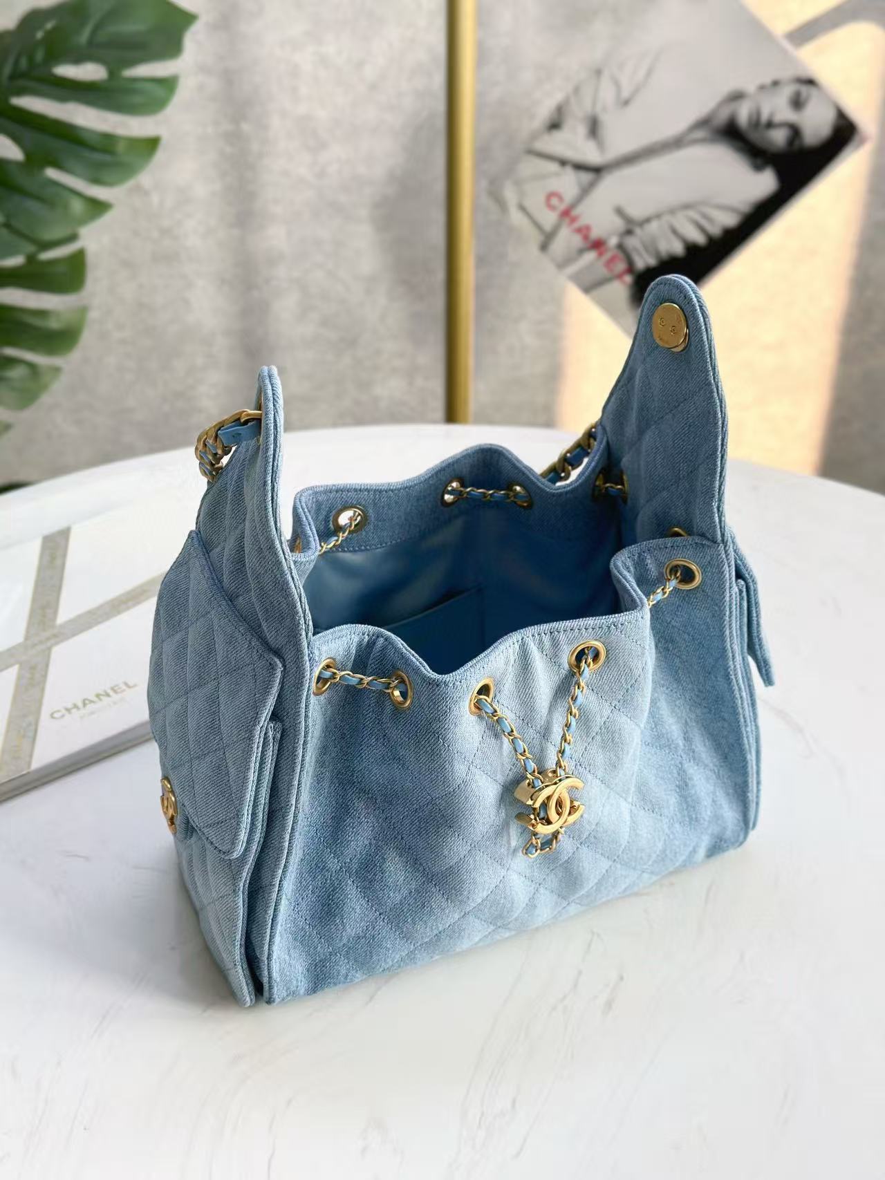 CC 25C Hobo Bag 30cm Denim