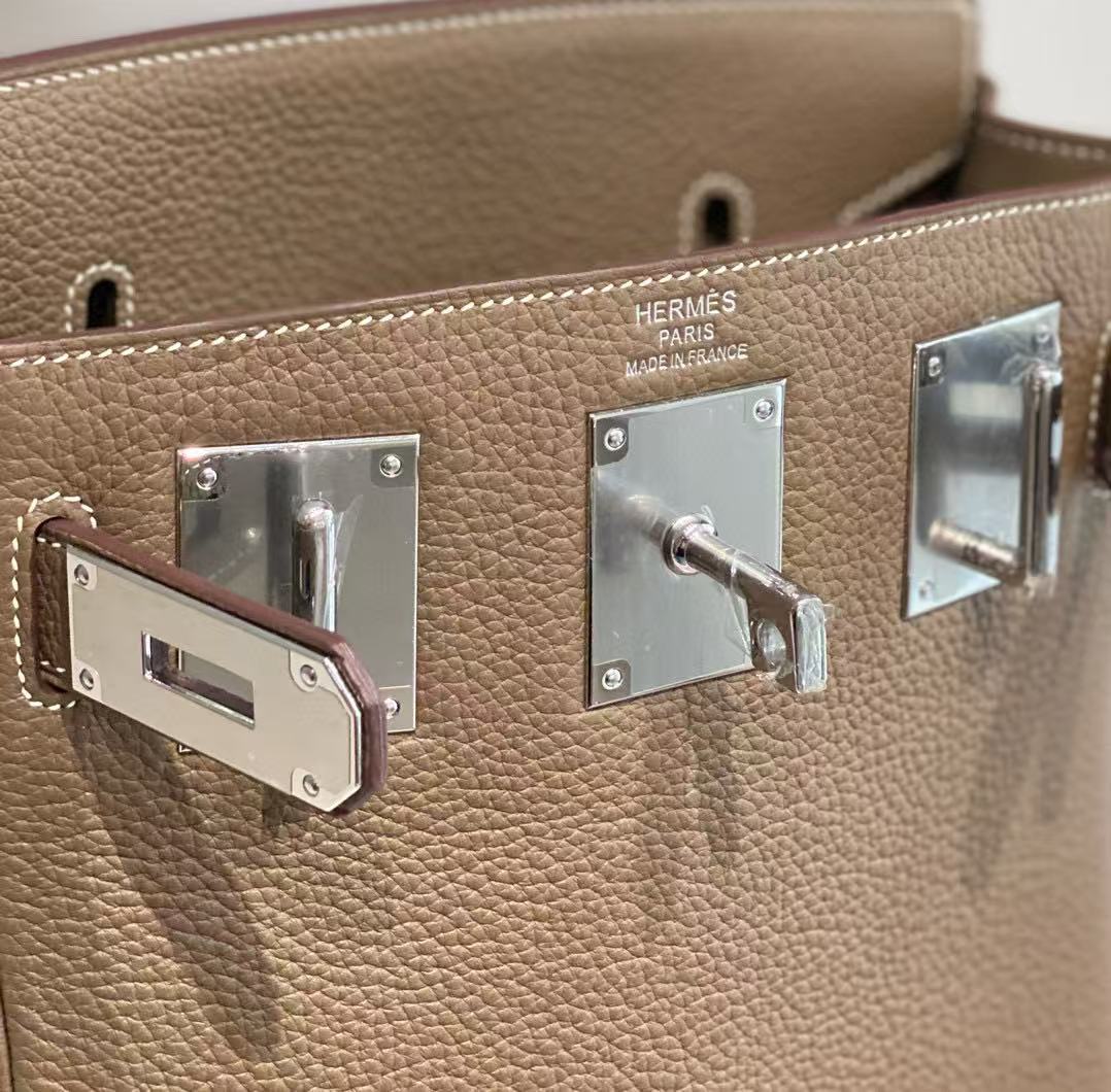 HM Hac a Dos GM Backpack Etoupe Togo Calfskin