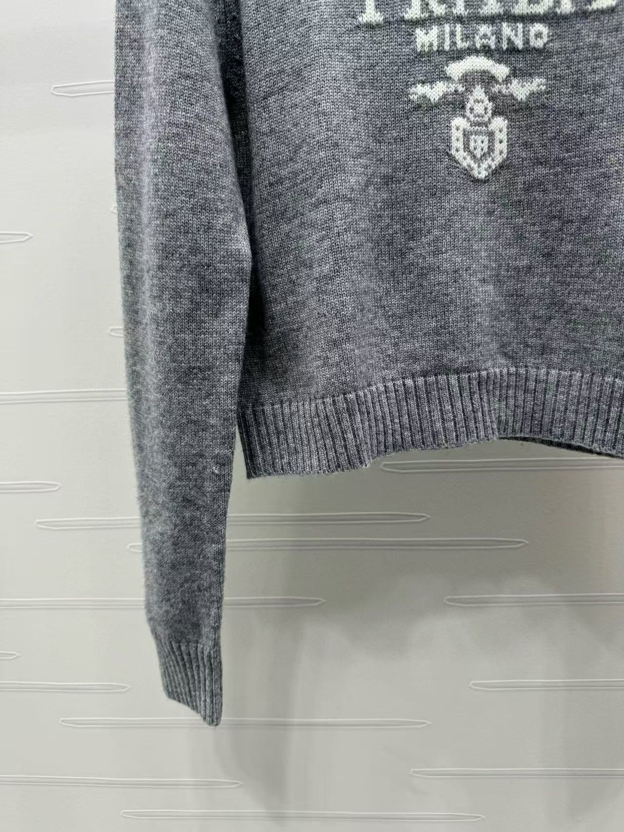 Prada Sweater Gray White Wool