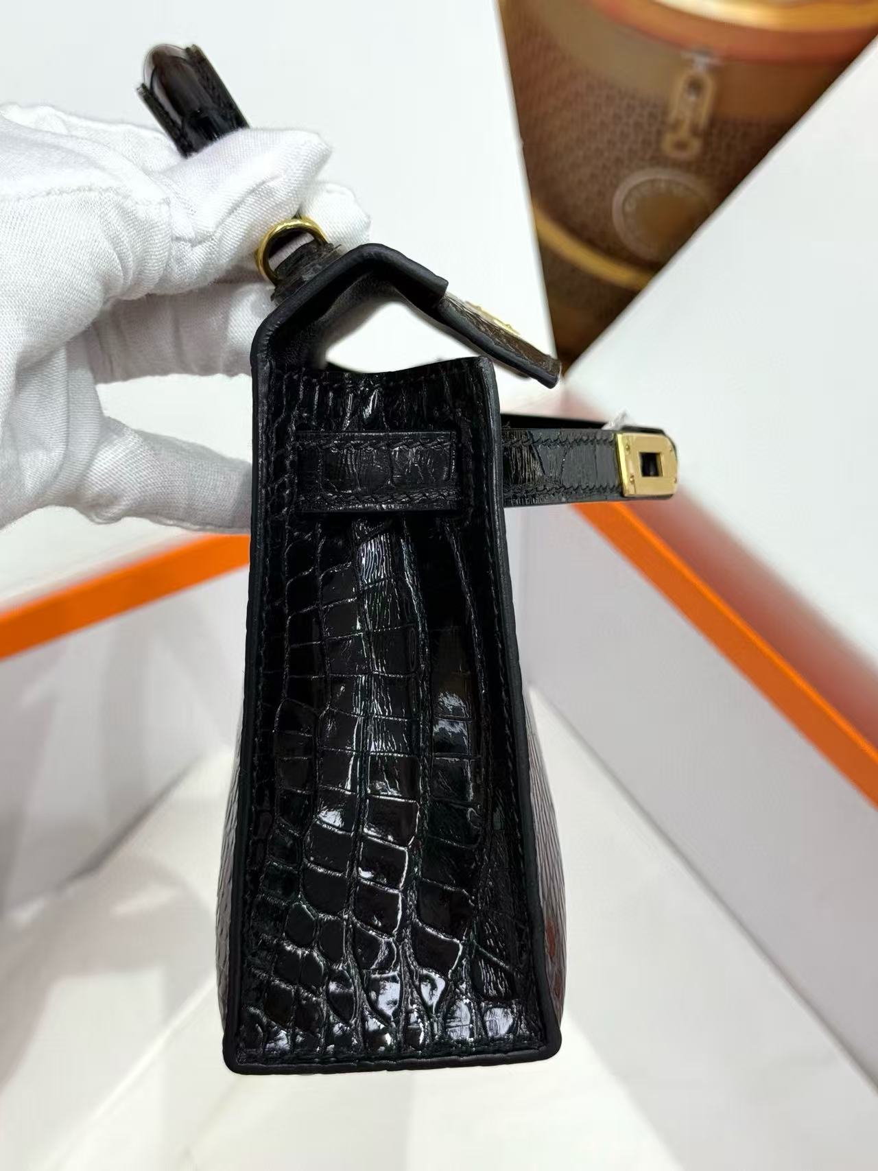 Hermès Kelly II Sellier Crocodile Embossed Black Gold Leather