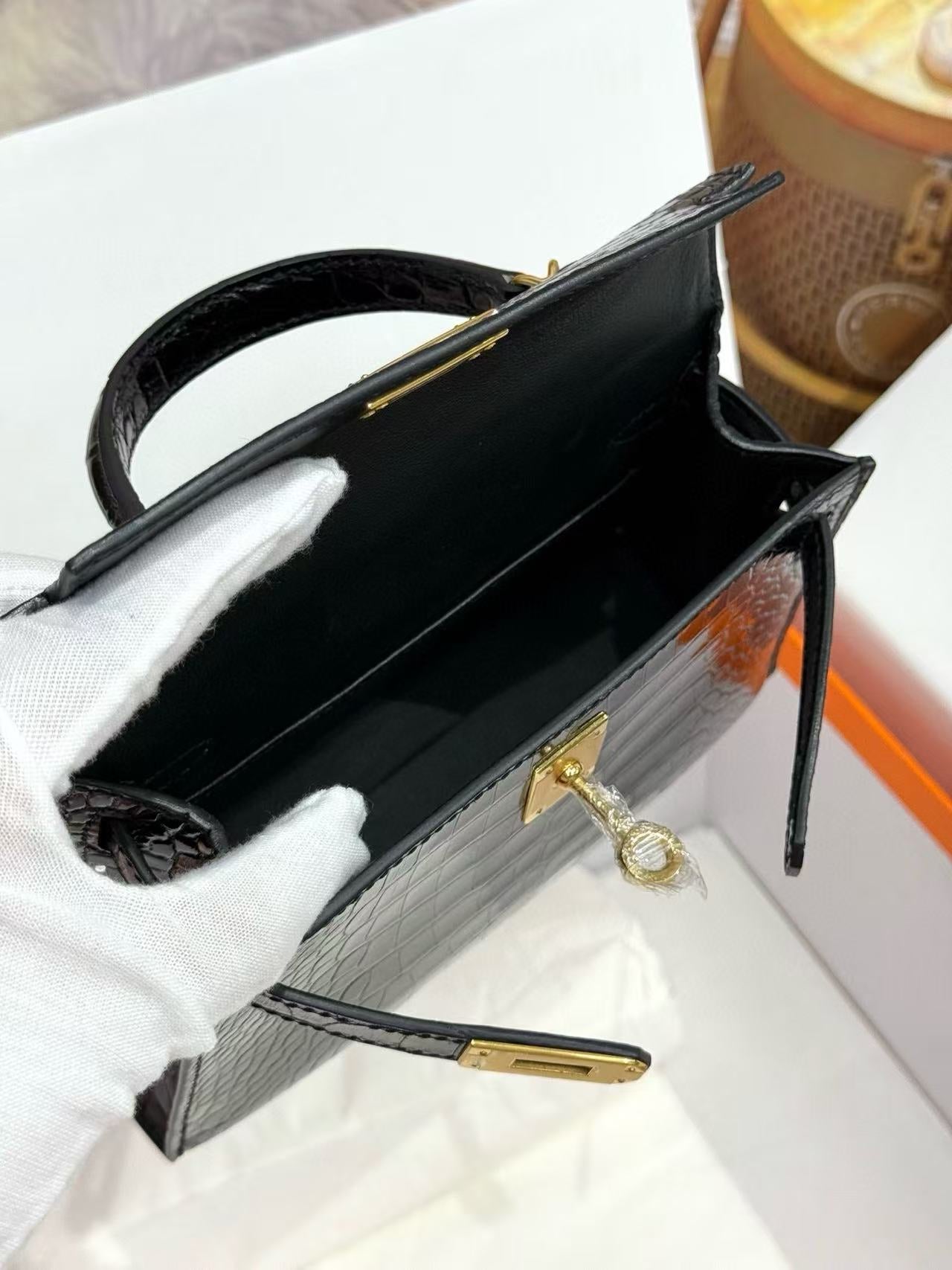 Hermès Kelly II Sellier Crocodile Embossed Black Gold Leather