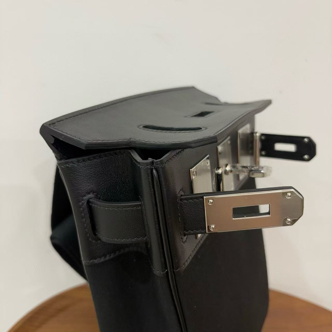 HM 25 Hac a Dos PM Bag Black Silver Woolycot Canvas And Swift Calfskin