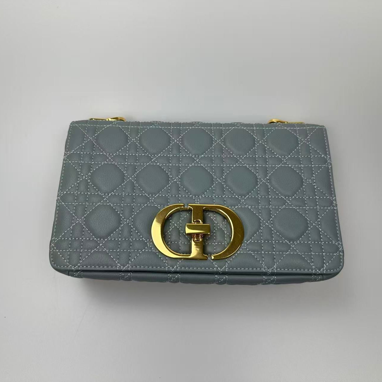 medium caro 25.5 gray supple calfskin