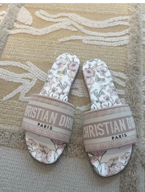 CD 25 Dway Flower Multicolor Slide