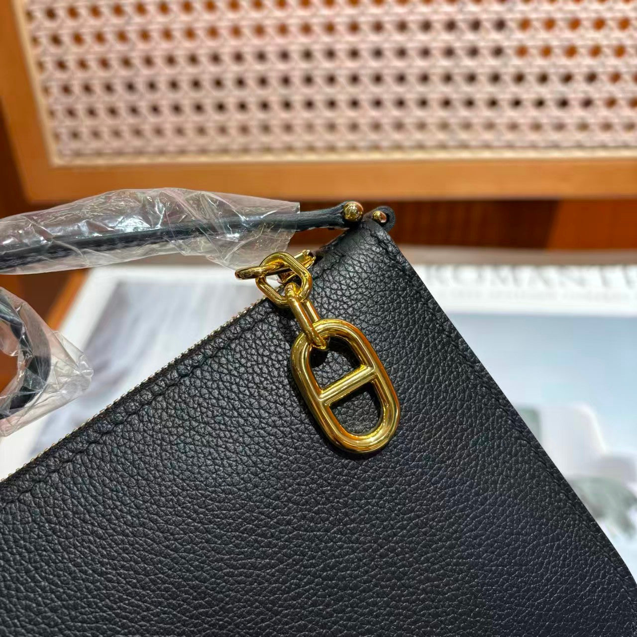 Hermès 2025 Zipengo Chaine d'Ancre To Go Pouch Black Evergrain Calfskin