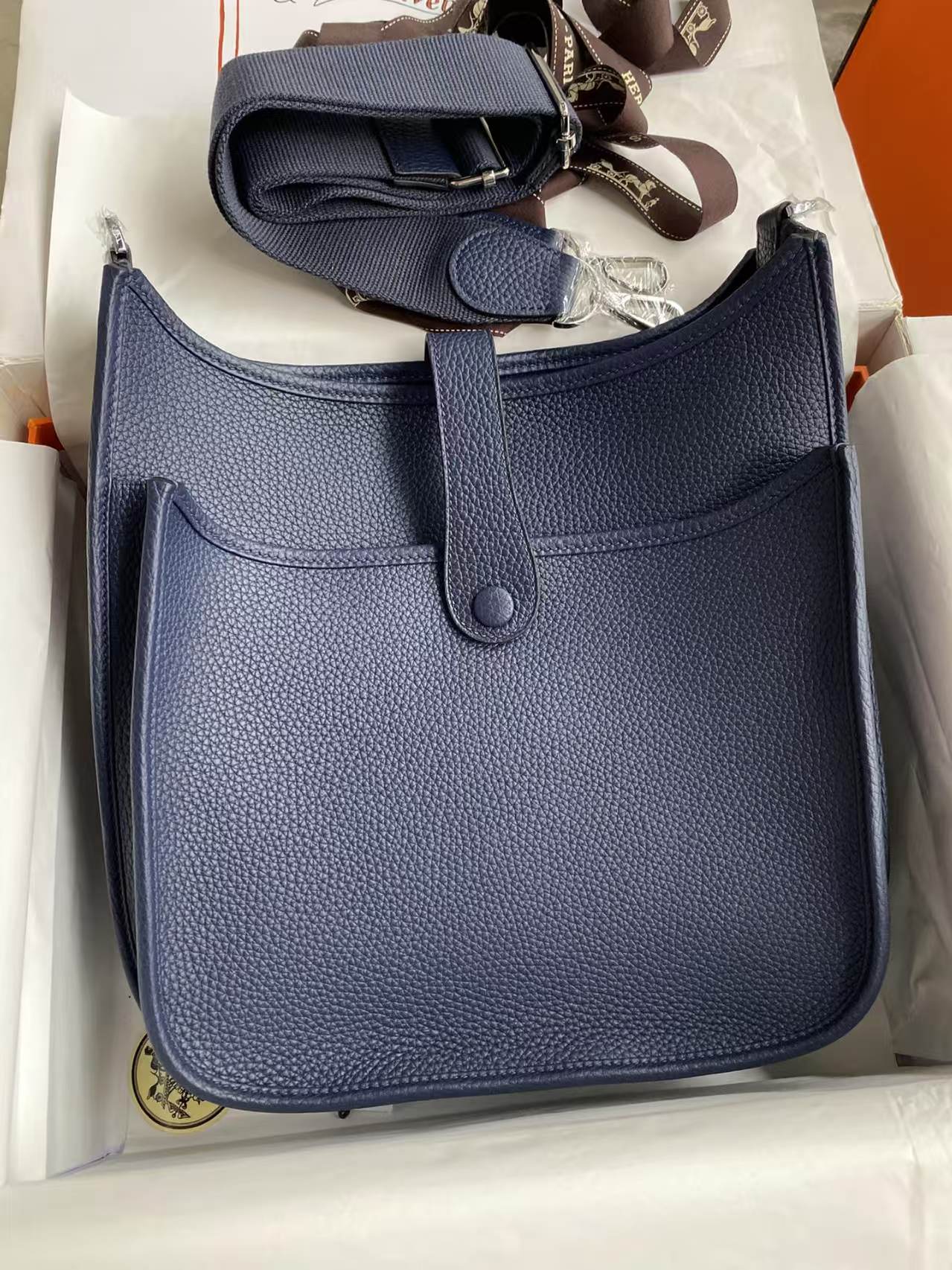 Evelyne 29cm Togo Shw