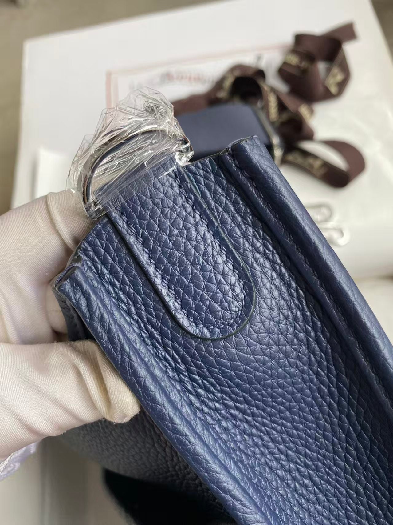 Evelyne 29cm Togo Shw
