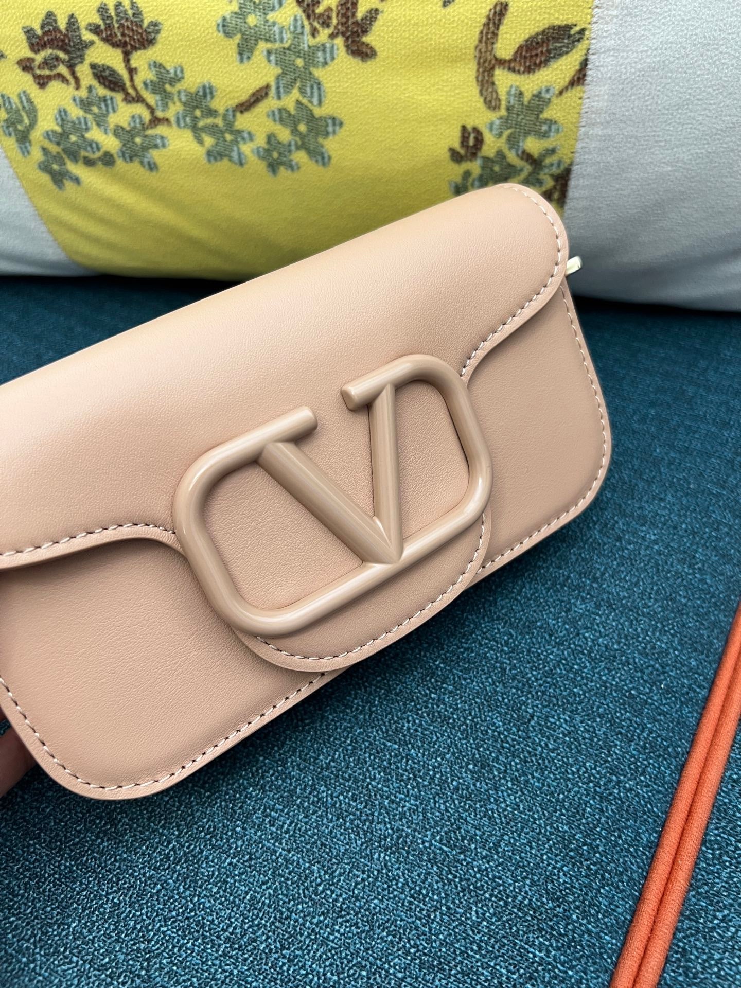 Valentino Loco 20cm Bag Powder Pink Calfskin