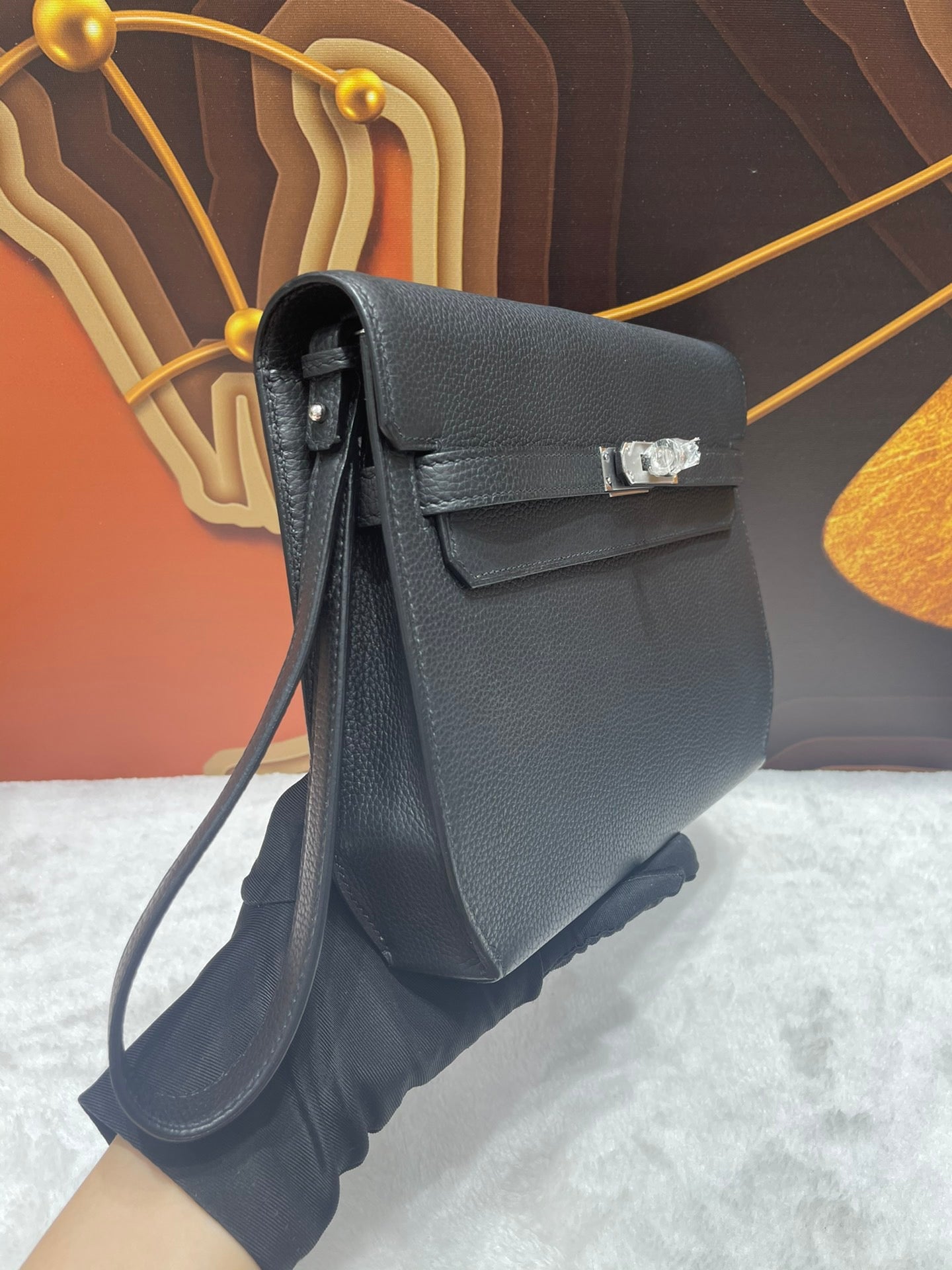 Hermes 2026 KellyDepeches 25 Pouch Black Togo Calfskin with Silver Hardware
