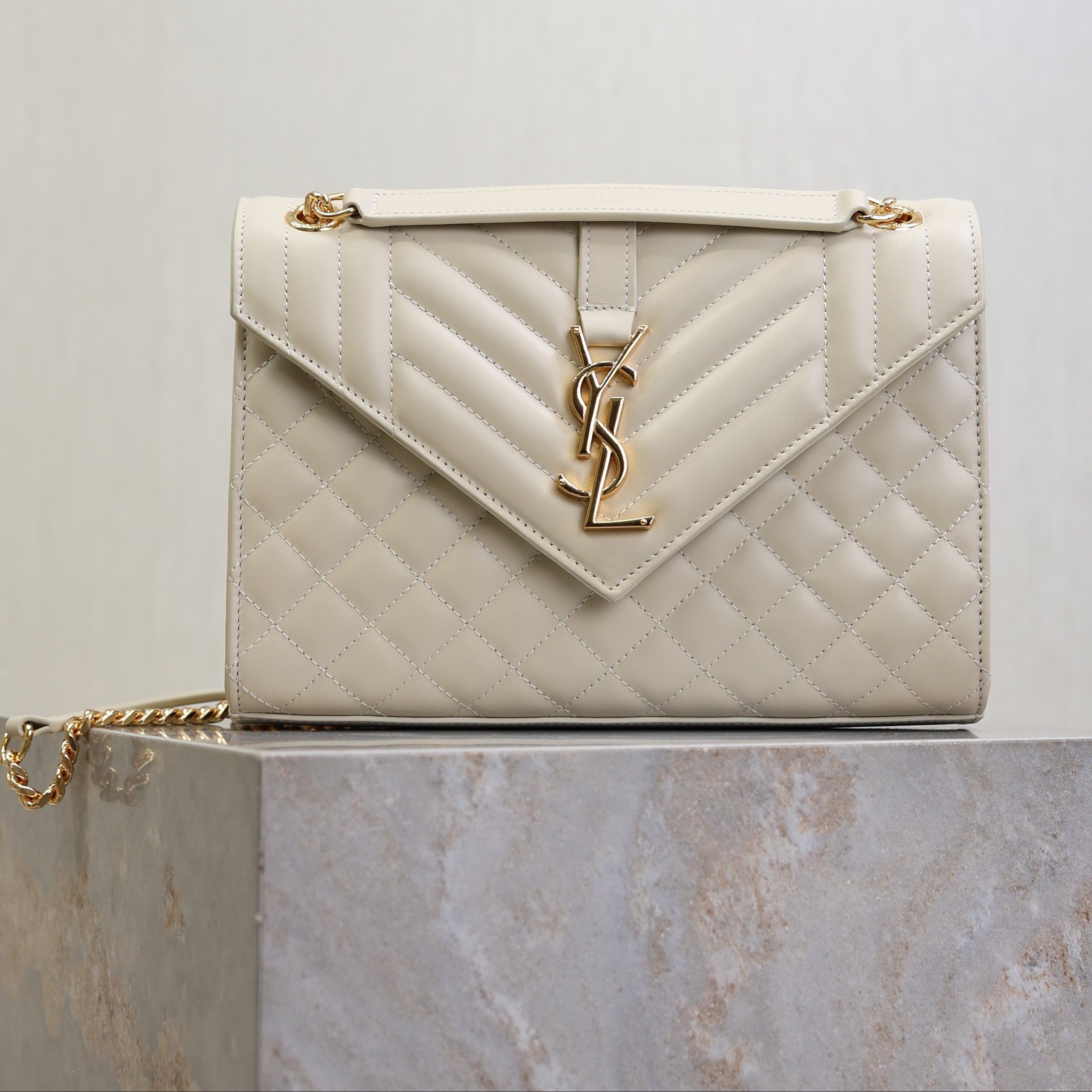YSL 2026 Envelope In Quilted Grain De Poudre White Embossed Leather