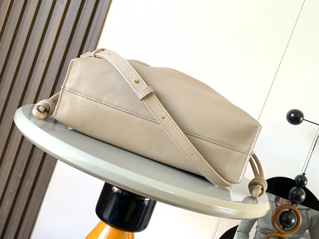 Loewe 2026 Flamenco Clutch 30cm Beige Nappa Cow Leather