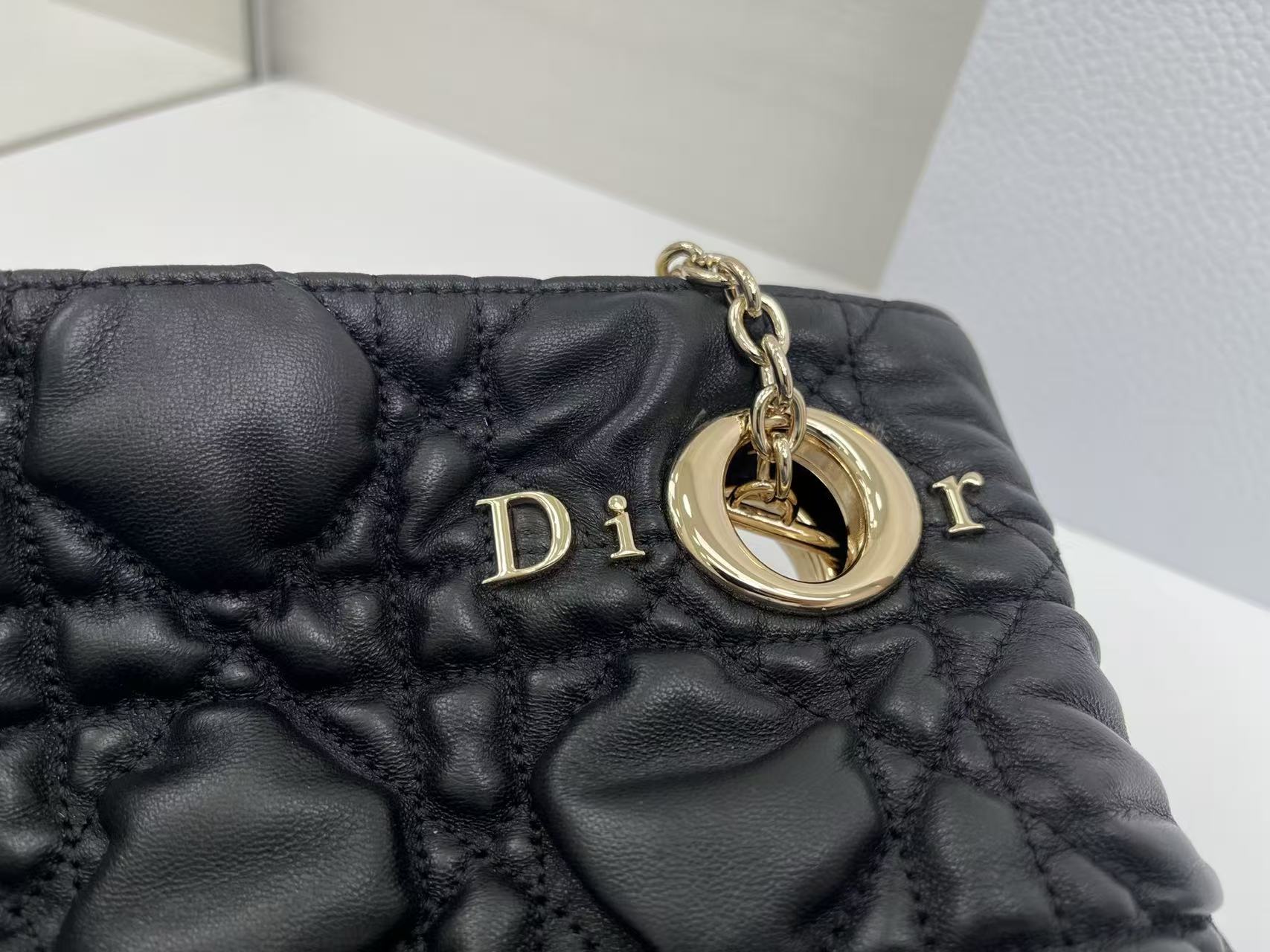 Dior 2026 Crunchy Bag 38cm Black Puffy Macrocannage Calfskin