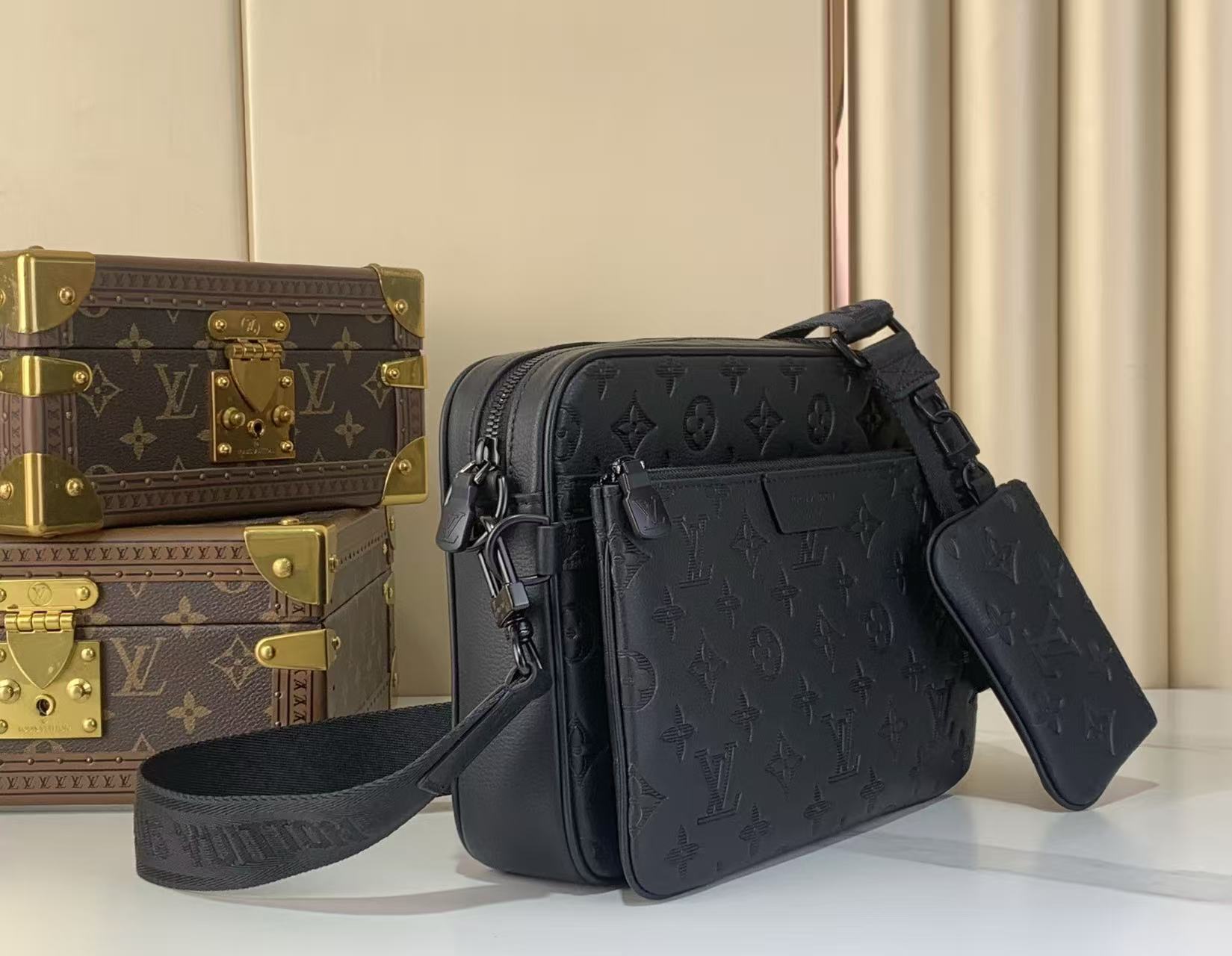 LV 2026 Trio Messenger Black Monogram Shadow Leather