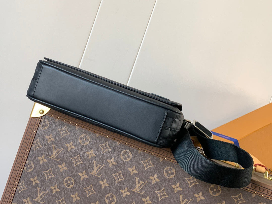 LV 2026 District PM 26cm Black Damier Infini Coated Canvas