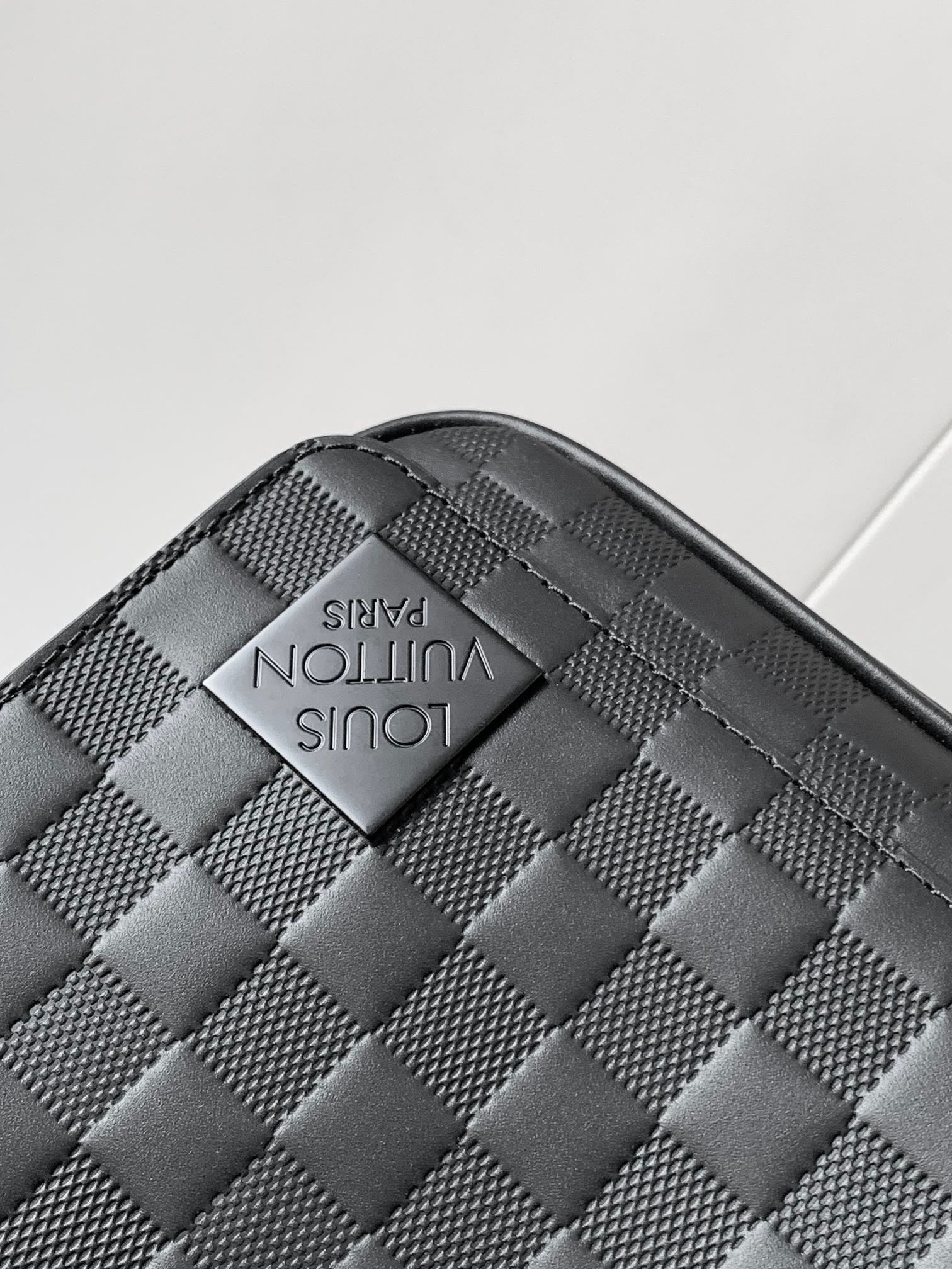 LV 2026 District PM 26cm Black Damier Infini Coated Canvas