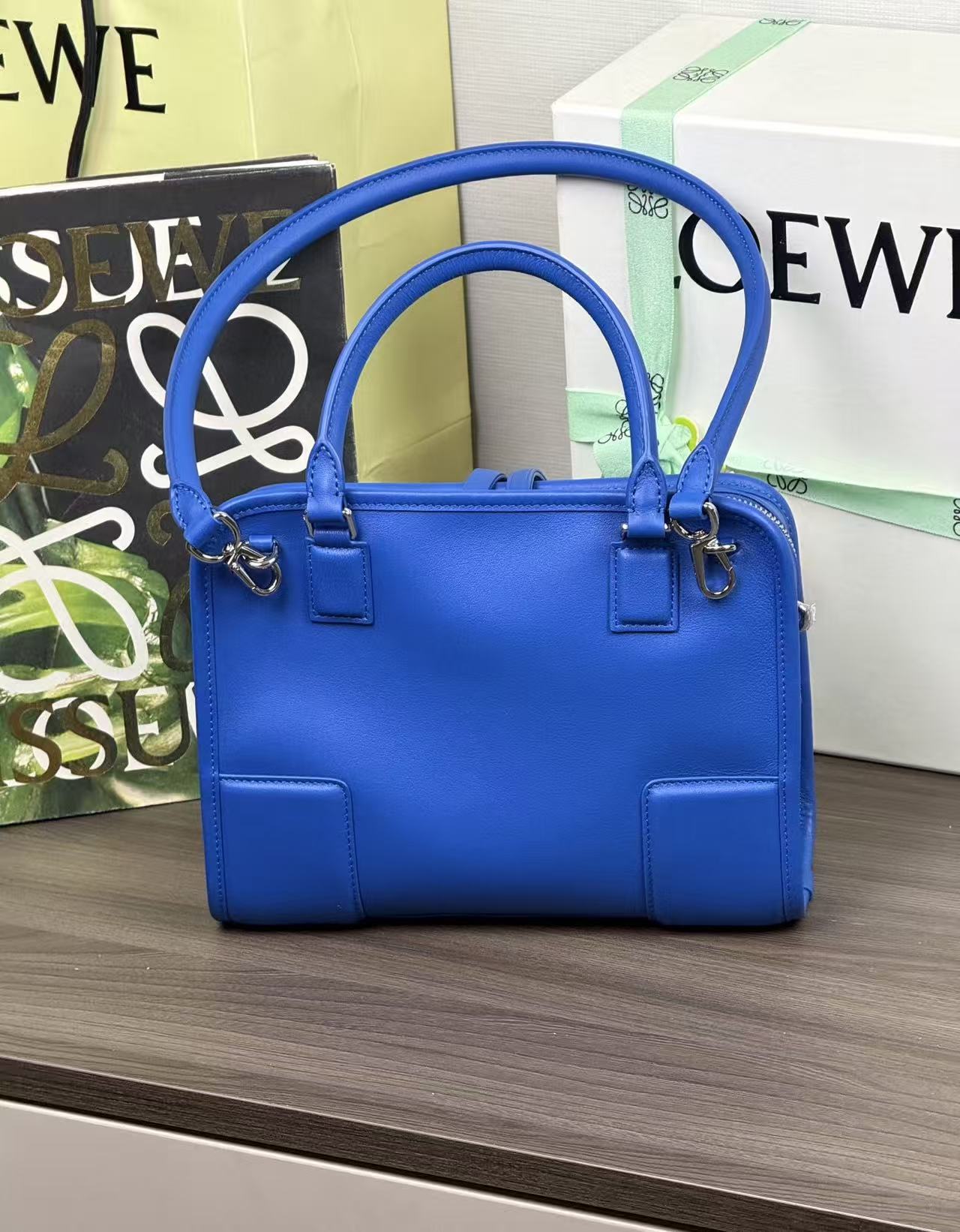 Loewe Amazona 180 Bag 24.5cm Blue Calfskin