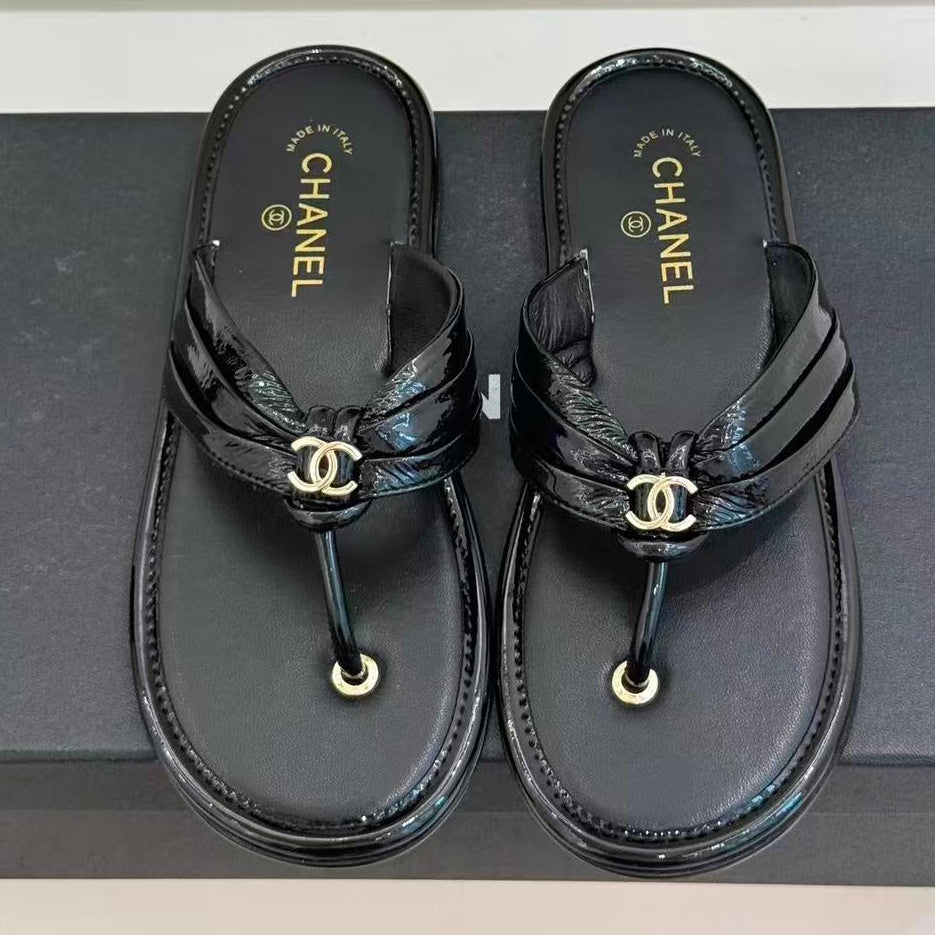 Chanel 2026 Flip-slop Sandal Black Lambskin