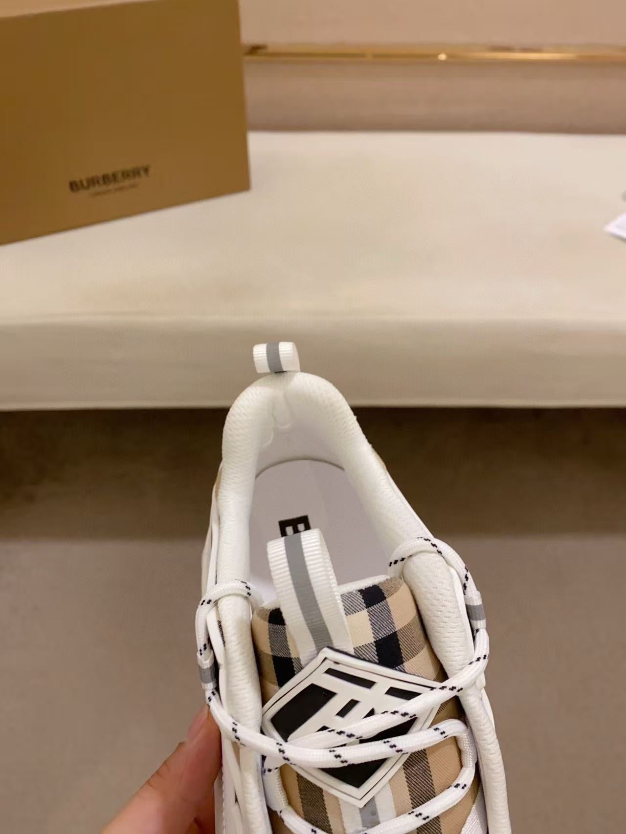 Burberry Chunky Men's Sneakers in Beige and White Check Pattern
