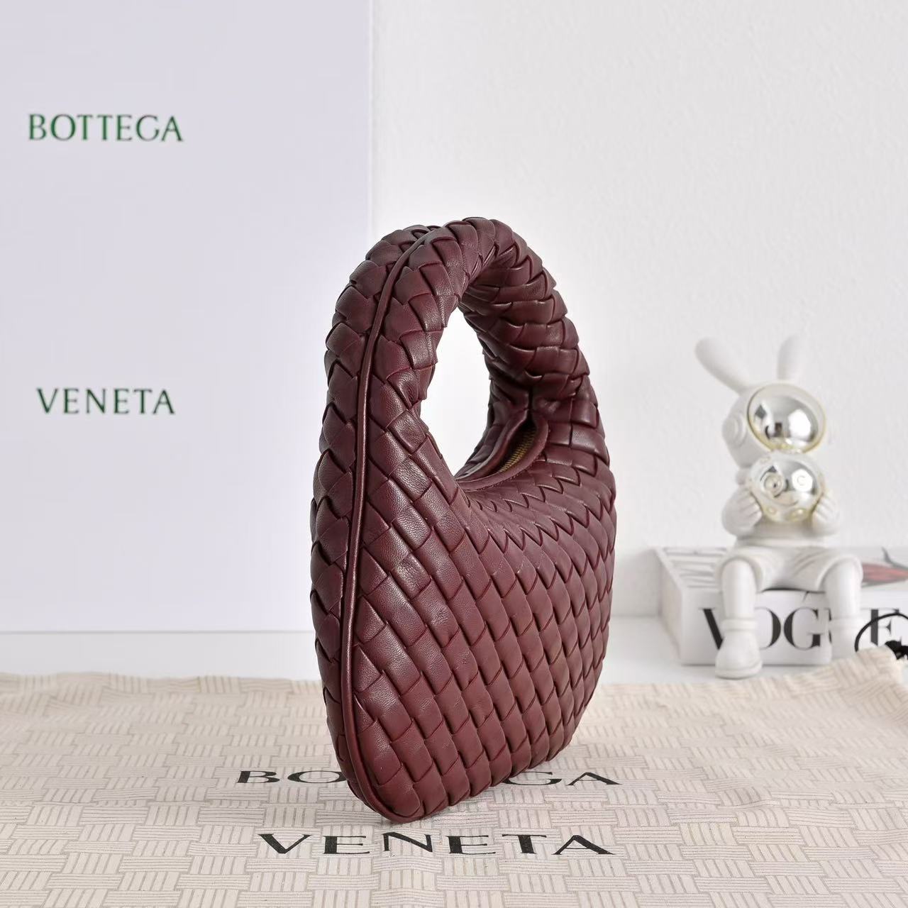 Bottga Veneta 2026 Bag 26cm Burgundy Lambskin