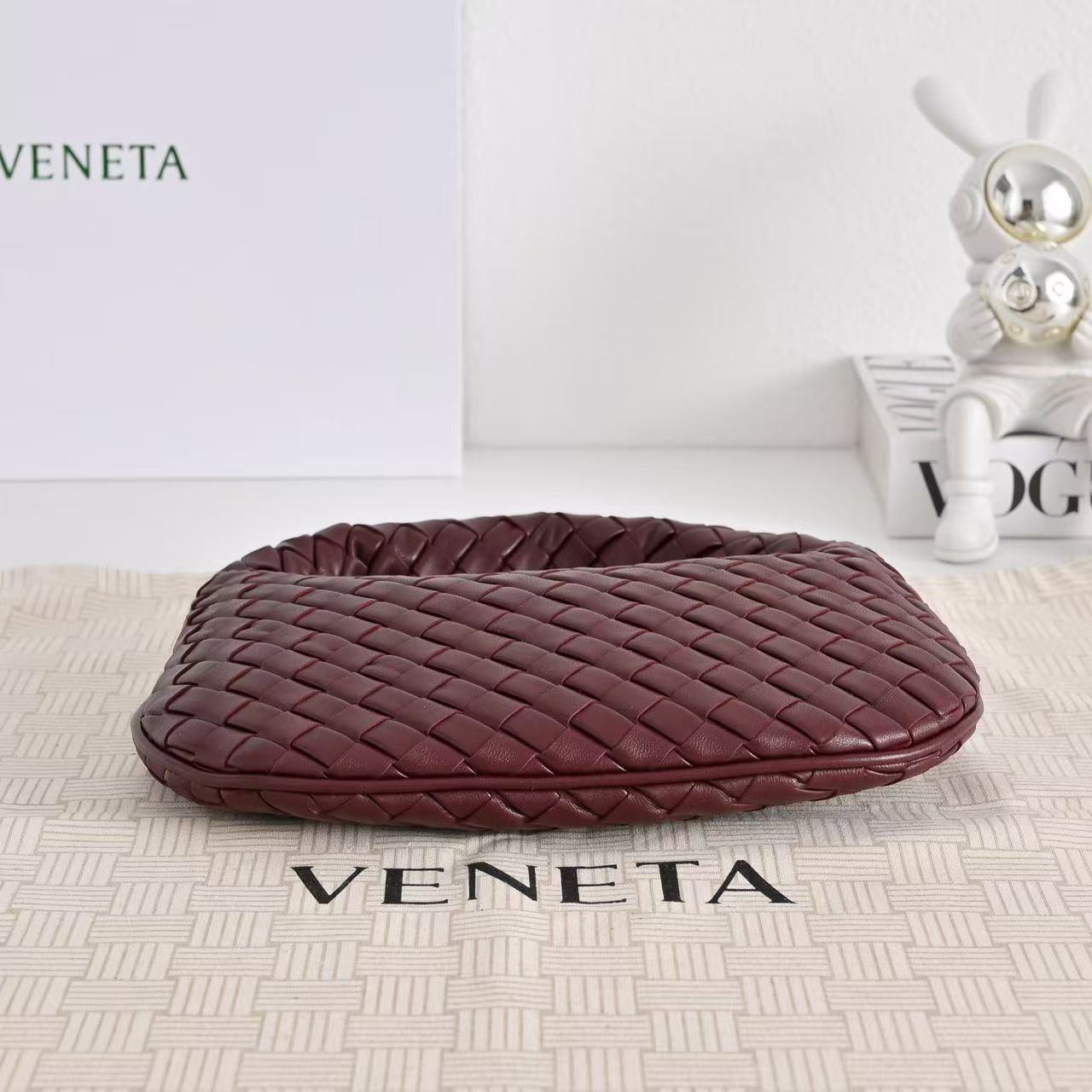 Bottga Veneta 2026 Bag 26cm Burgundy Lambskin