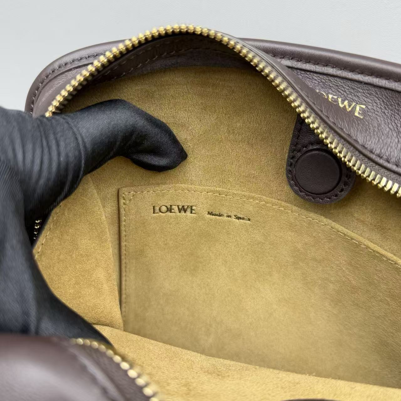 Loewe 2026 Amazona 180 Bag 24cm Brown Soft Calfskin