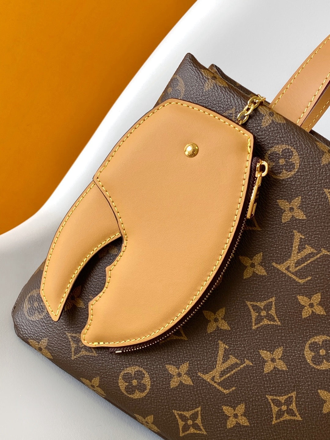 Louis Vuitton 2026 Shopper Tote Bag 25cm Brown Cowhide