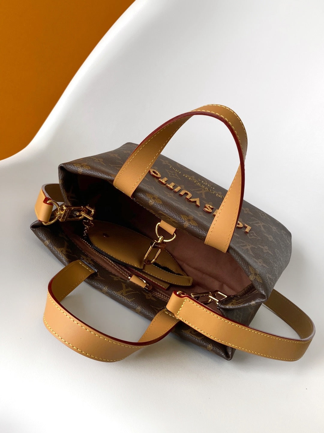 Louis Vuitton 2026 Shopper Tote Bag 25cm Brown Cowhide