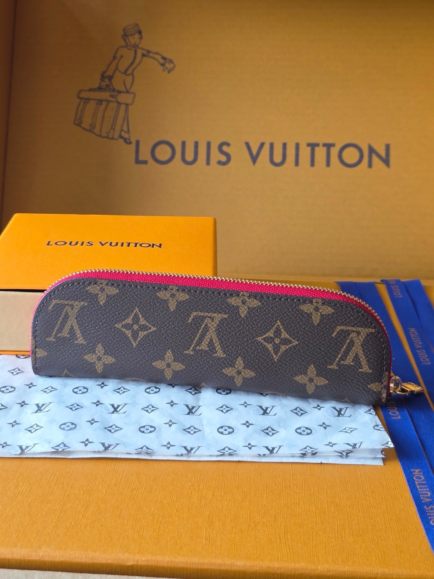 Louis Vuitton 2026 Charlotte Pencil Case 20cm Brown Pink Leather