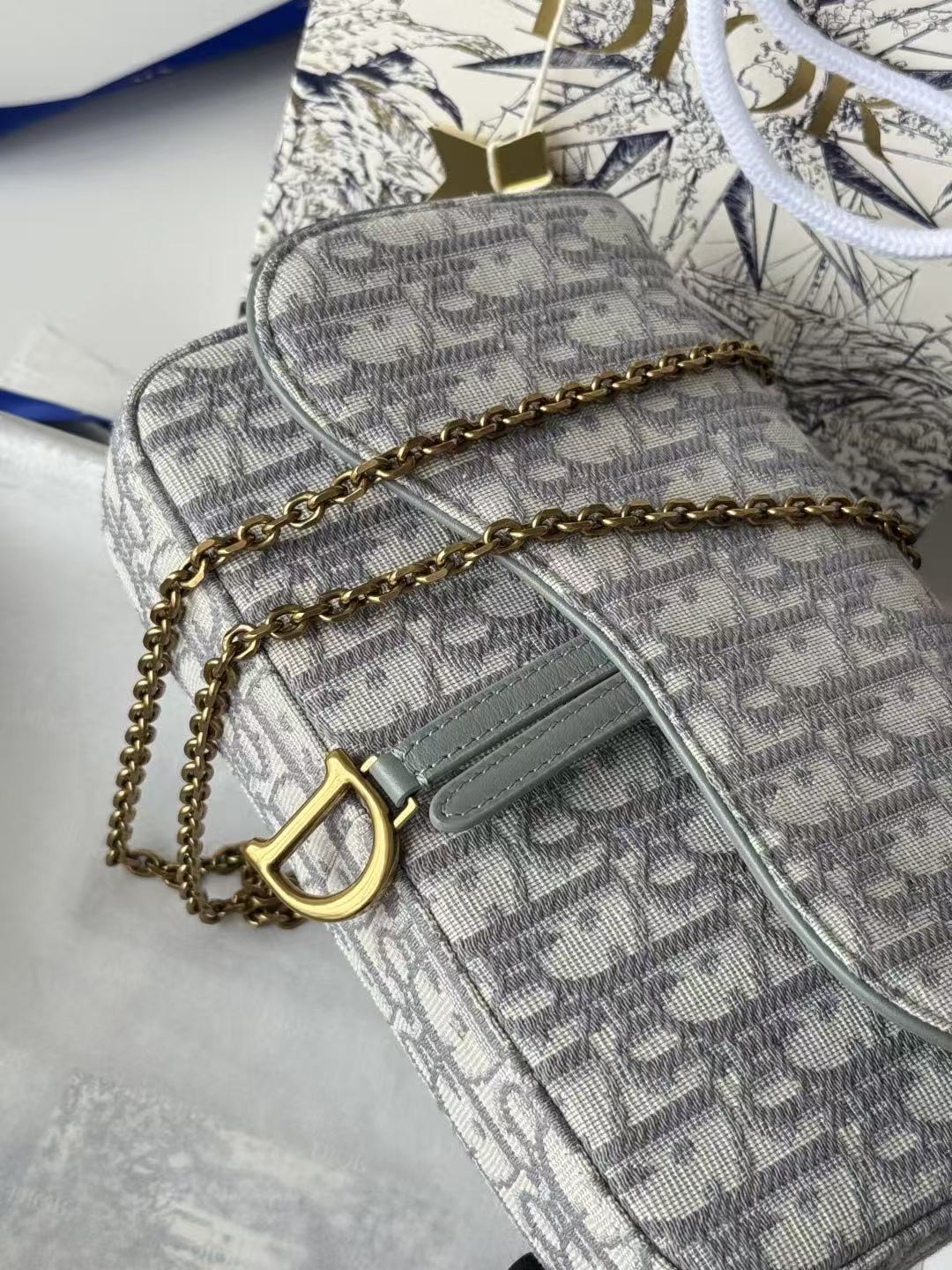 Dior 2026 Saddle Pouch 21.5cm with Chain Gray Dior Oblique Jacquard