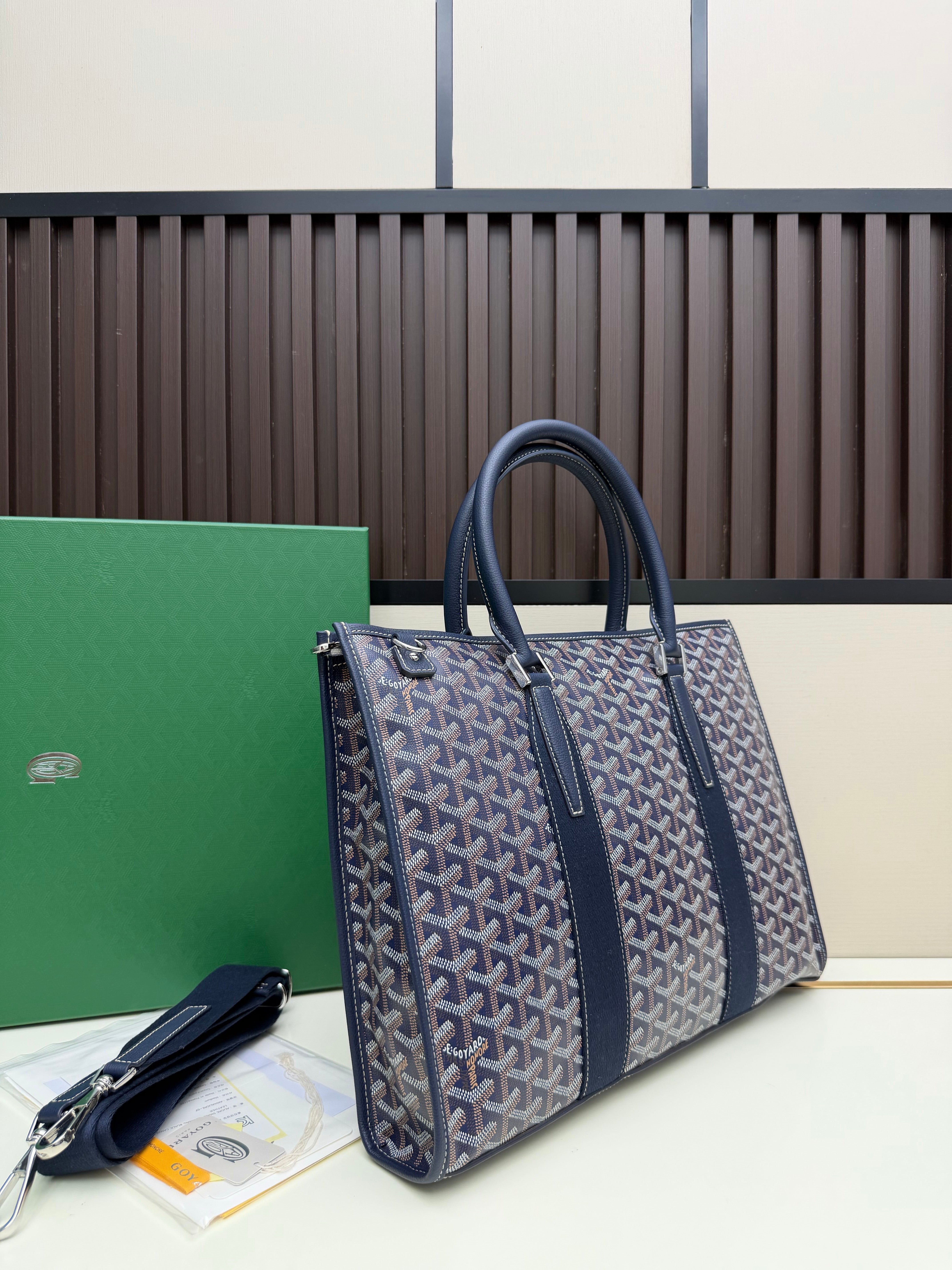 Goyard 2026 Morvan Document Bag 39cm Goyardine Canvas
