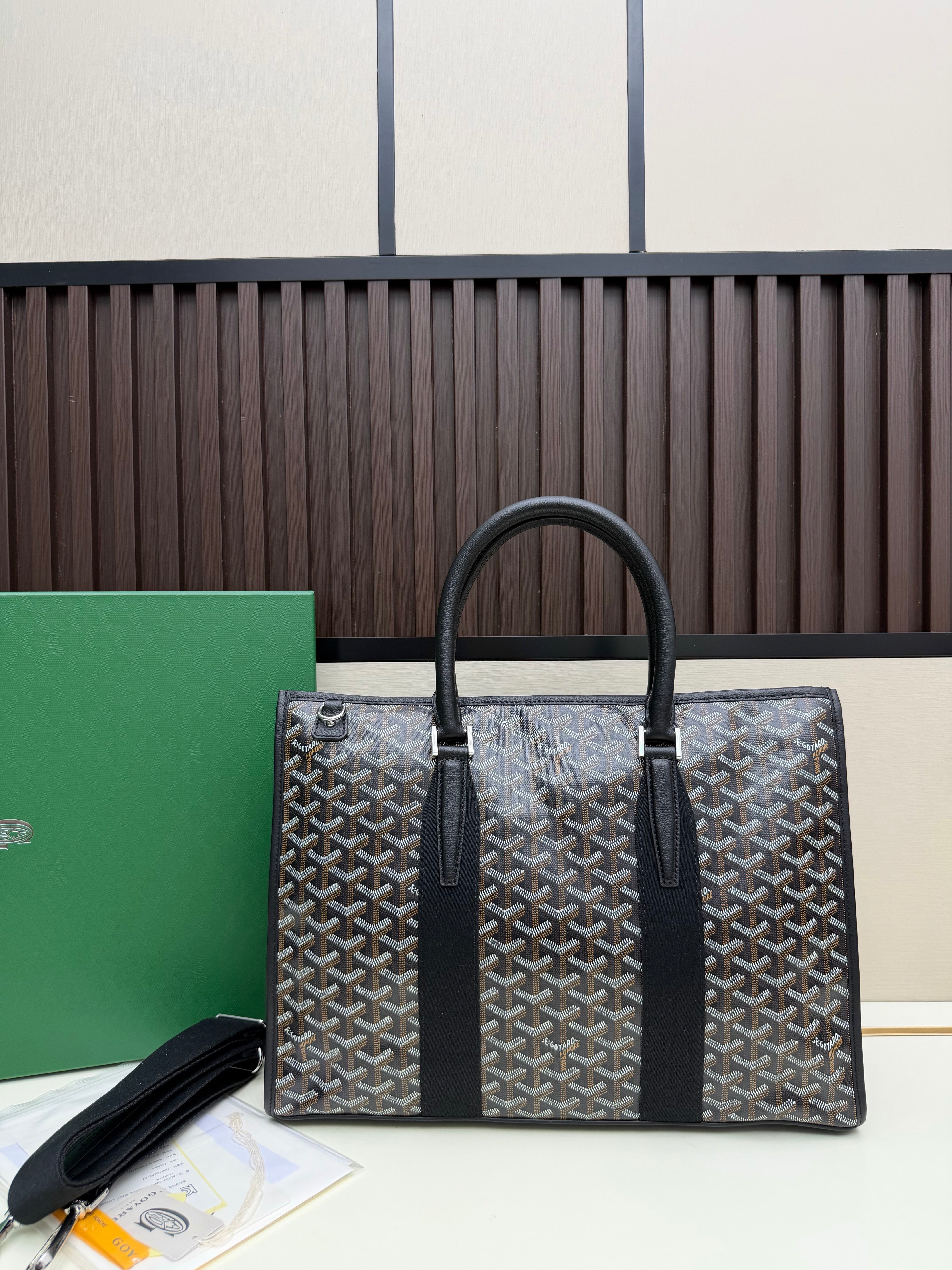 Goyard 2026 Morvan Document Bag 39cm Goyardine Canvas