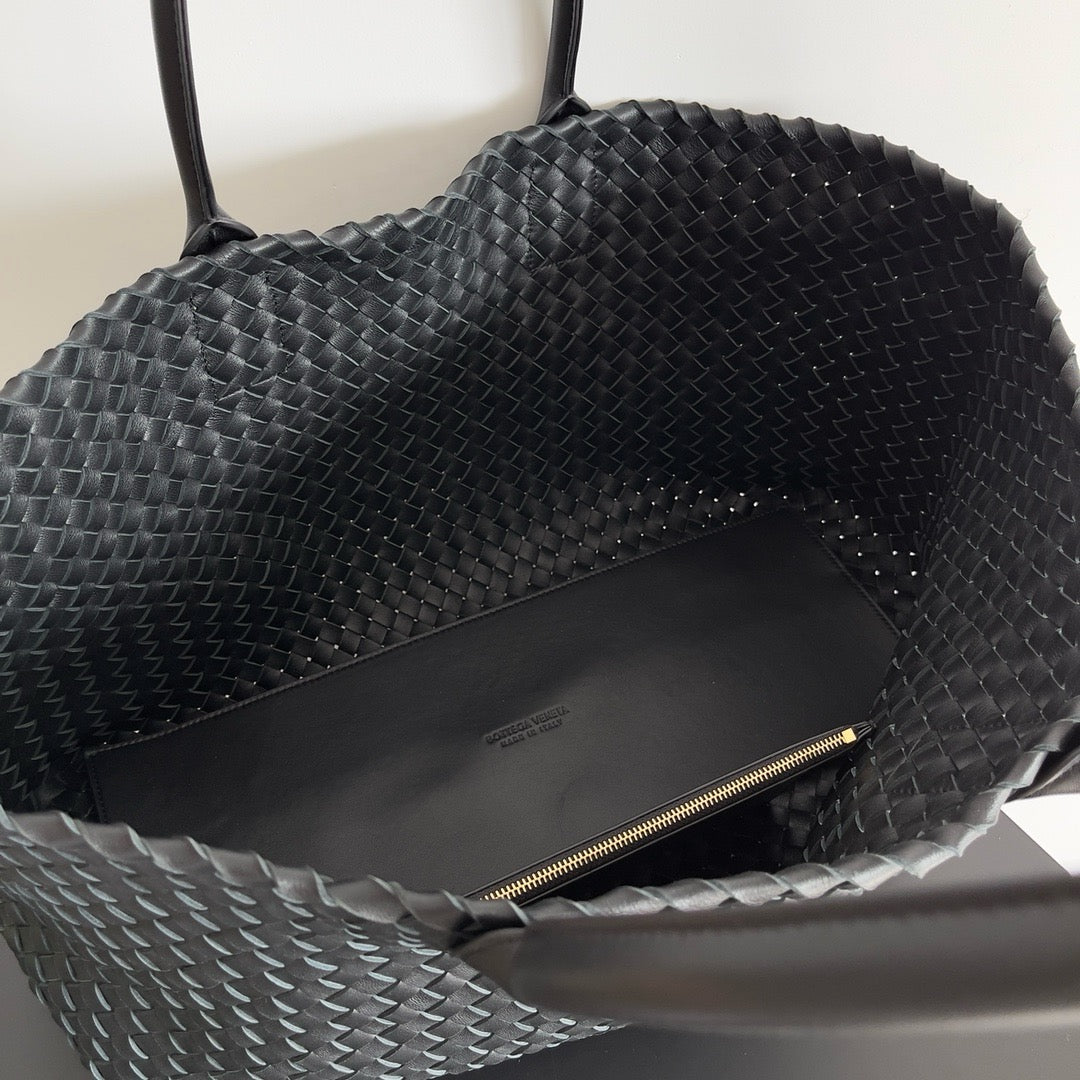 Bottega Veneta 2026 Cabat Tote Bag 51cm Black Lambskin