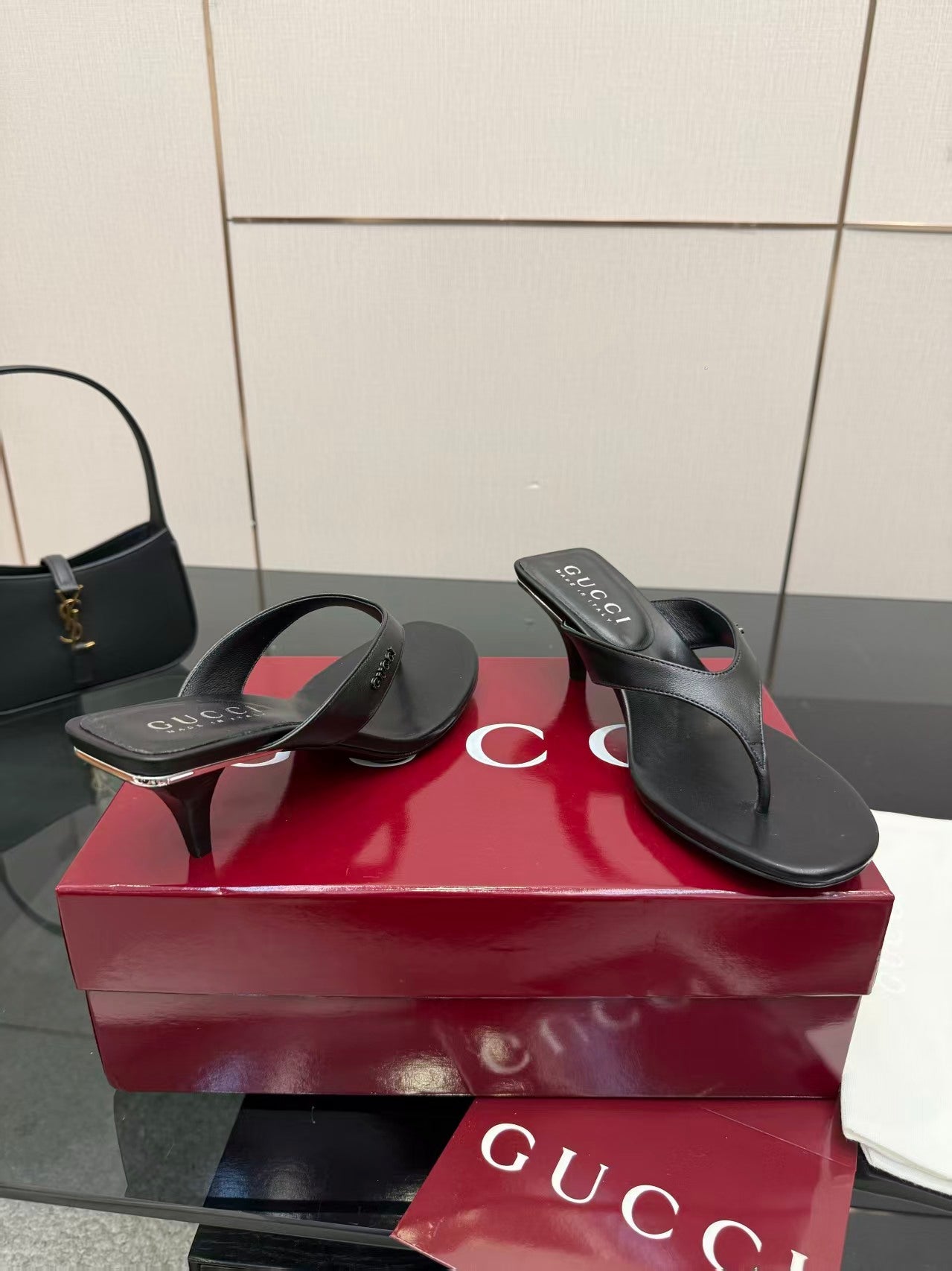 Gucci 2026 Vittoria Thong Sandals 55mm Canvas Leather 726151