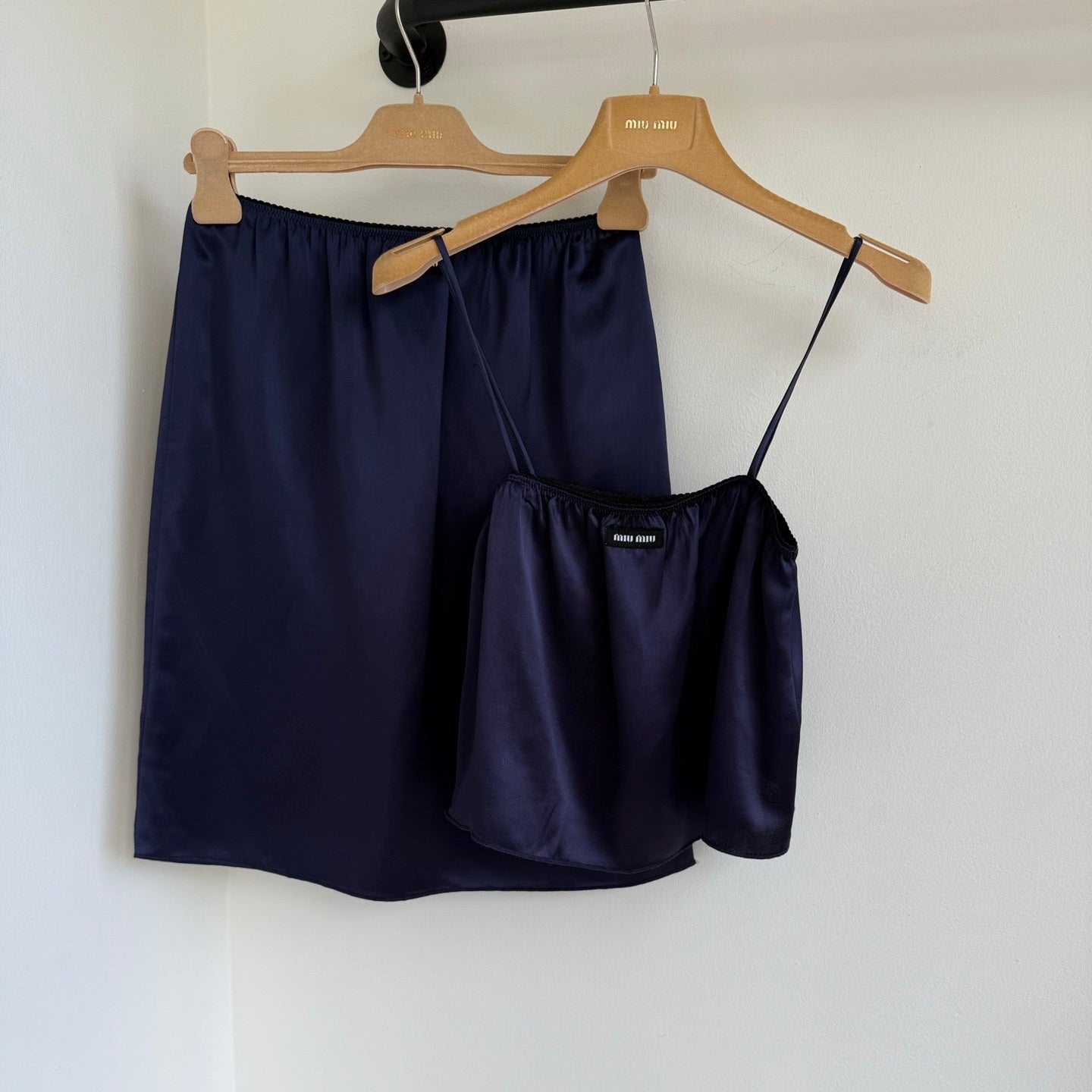 MiuMiu 2026 Set Satin Navy 646105