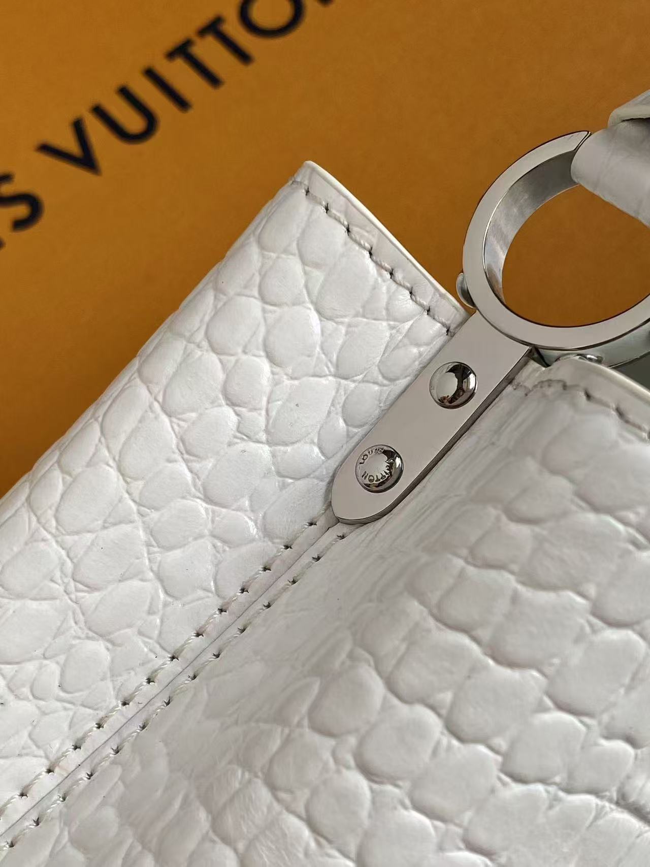 Louis Vuitton 2026 Capucines Crocodile Bag White Leather