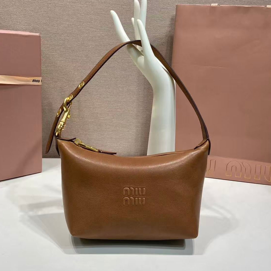 Miumiu 2026 Shoulder Bag 18.5cm Brown Nappa Leather