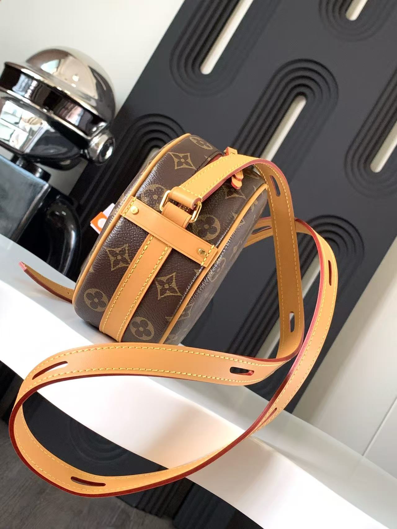 Louis Vuitton 2026 Boite Chapeau Bag 18cm Brown Canvas Cowhide