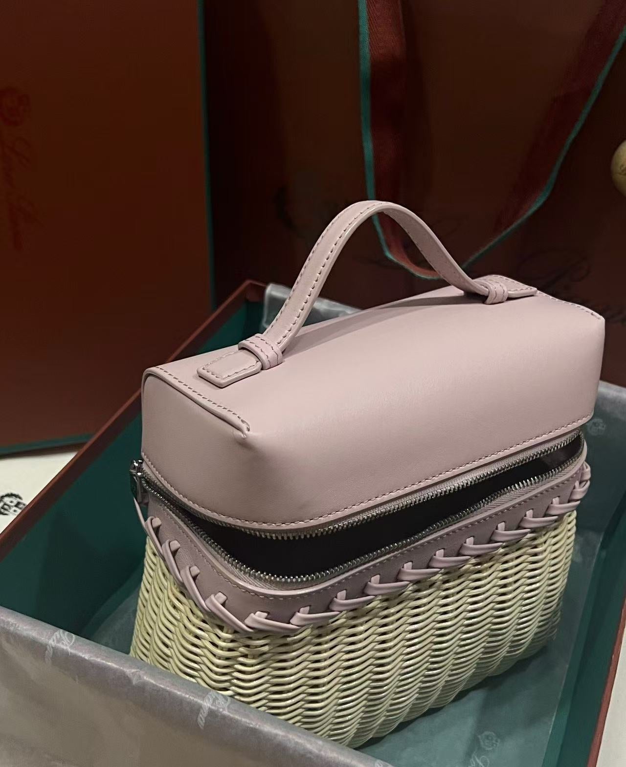 Loro Piana 2026 Extra Pocket L19 Bag Beige Pink Rattan Leather