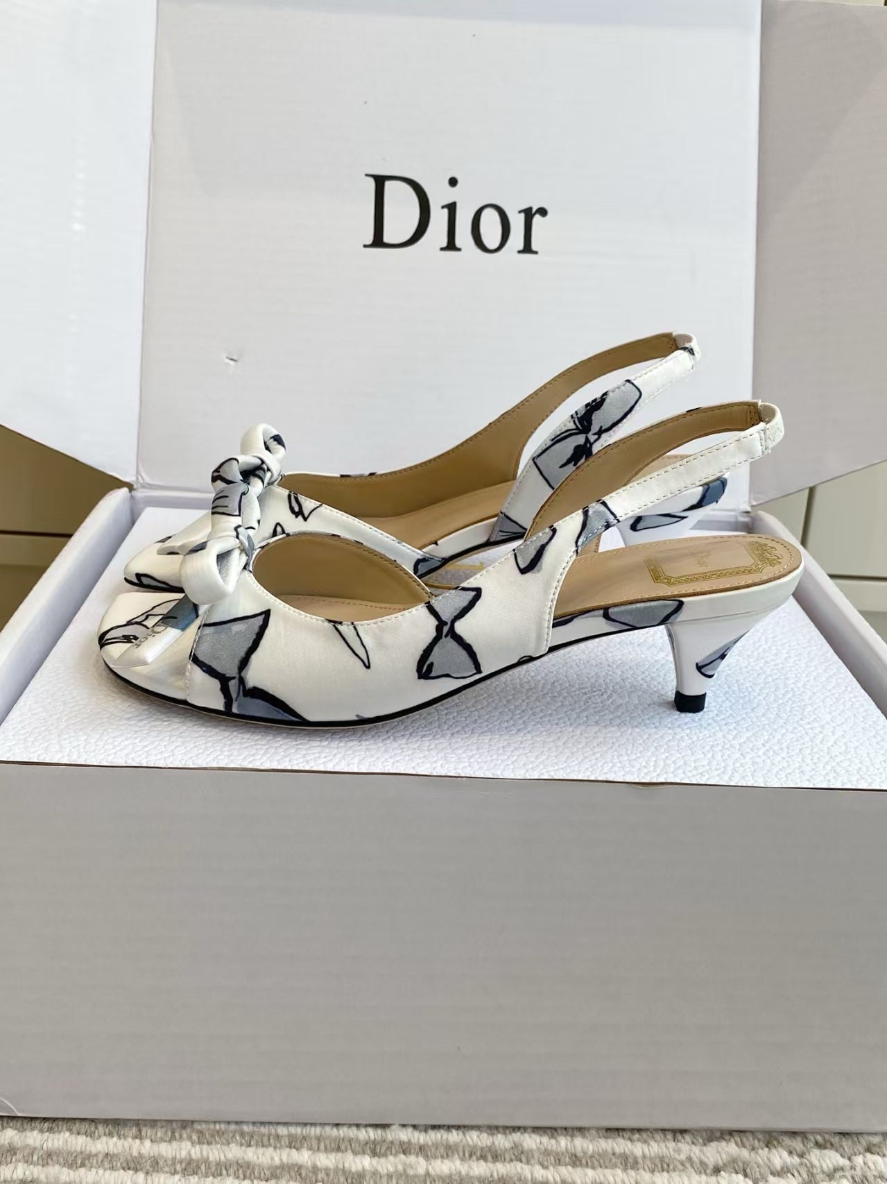 Dior 2026 Bow Sandal Lambskin 909652