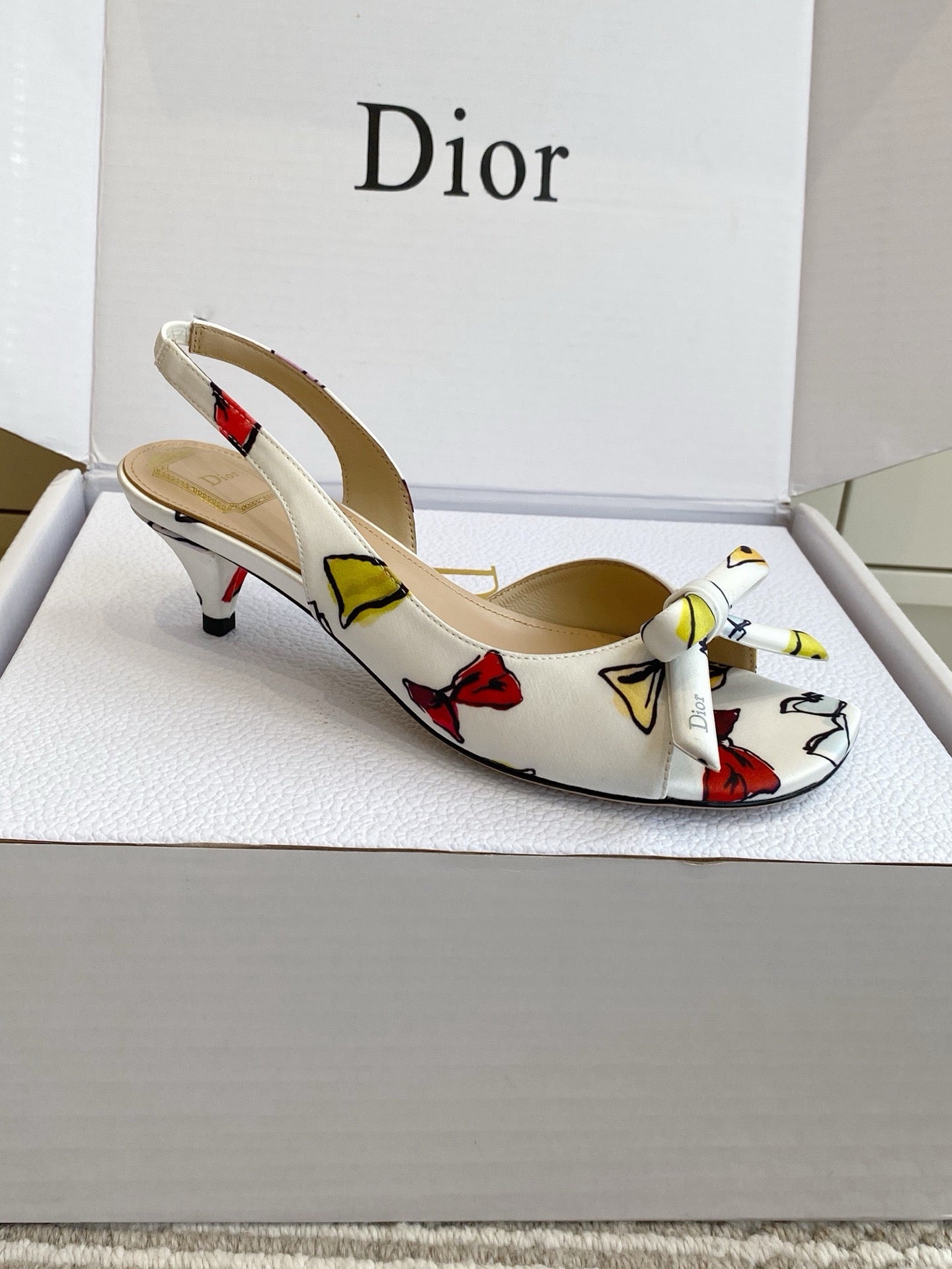 Dior 2026 Bow Sandal Lambskin 909652